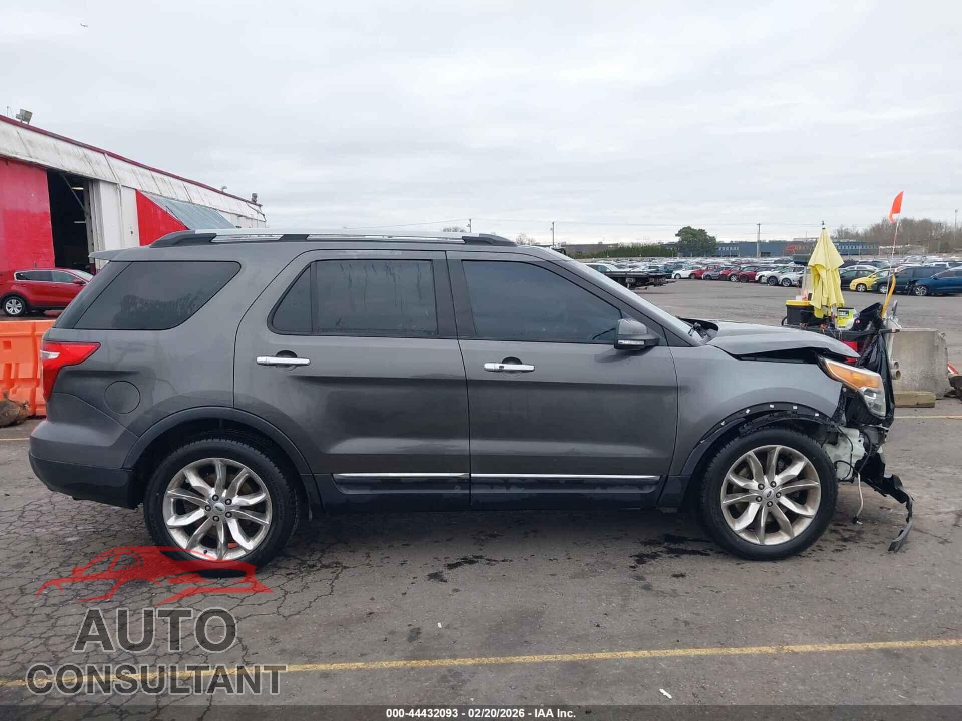 FORD EXPLORER 2015 - 1FM5K7F88FGA86823