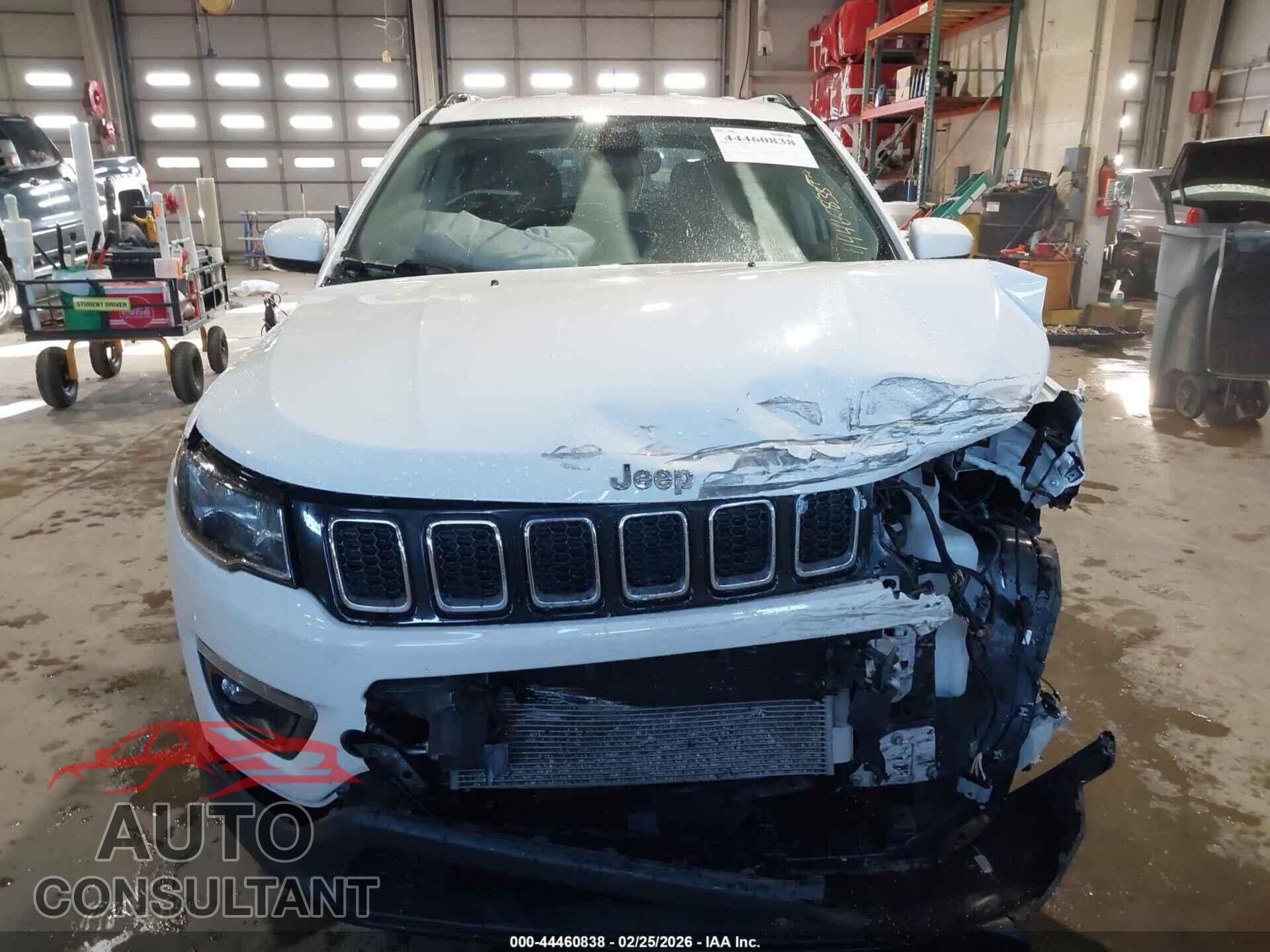 JEEP COMPASS 2020 - 3C4NJDBB8LT240770