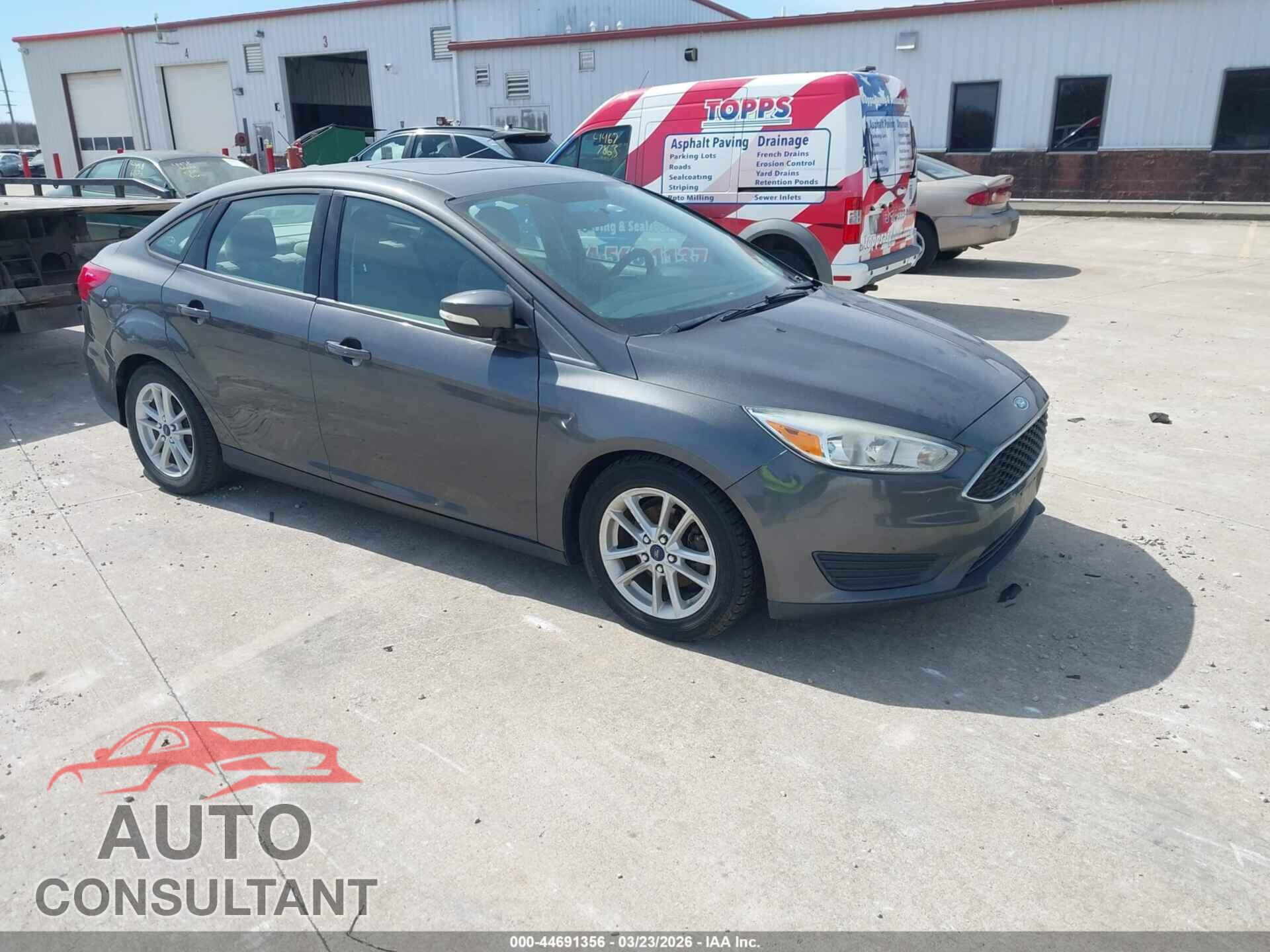 FORD FOCUS 2015 - 1FADP3F25FL214261