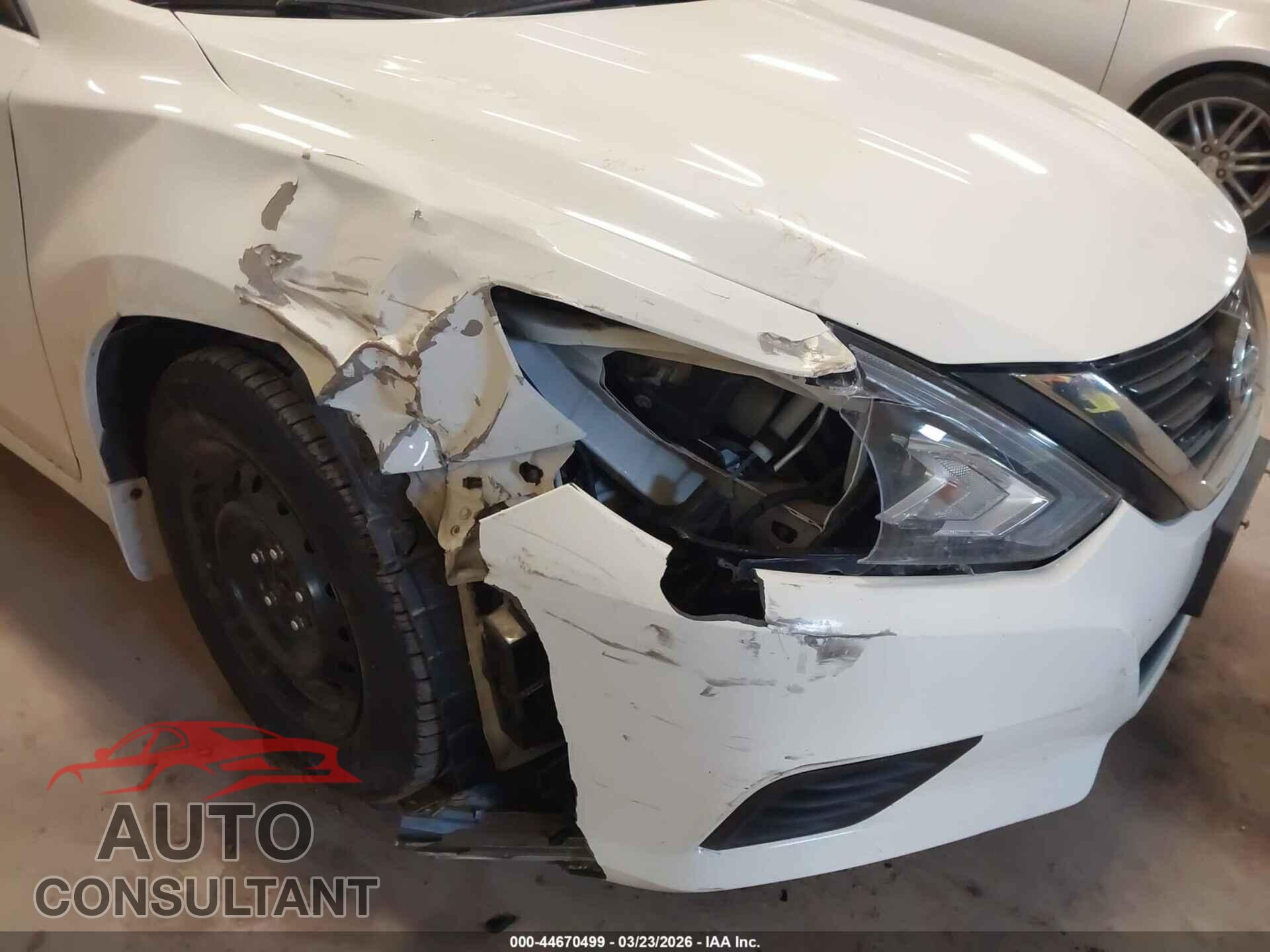 NISSAN ALTIMA 2017 - 1N4AL3AP1HC147310