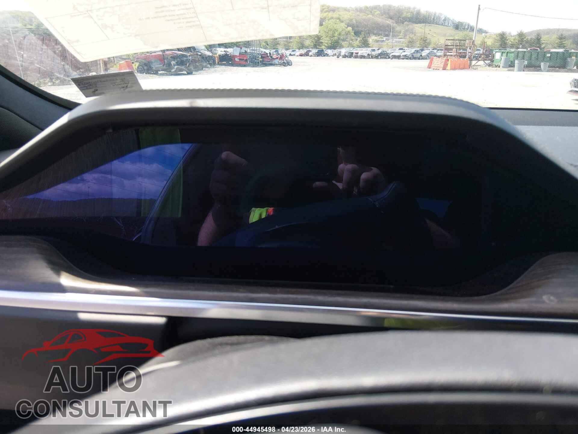 TESLA MODEL S 2021 - 5YJSA1E5XMF448768