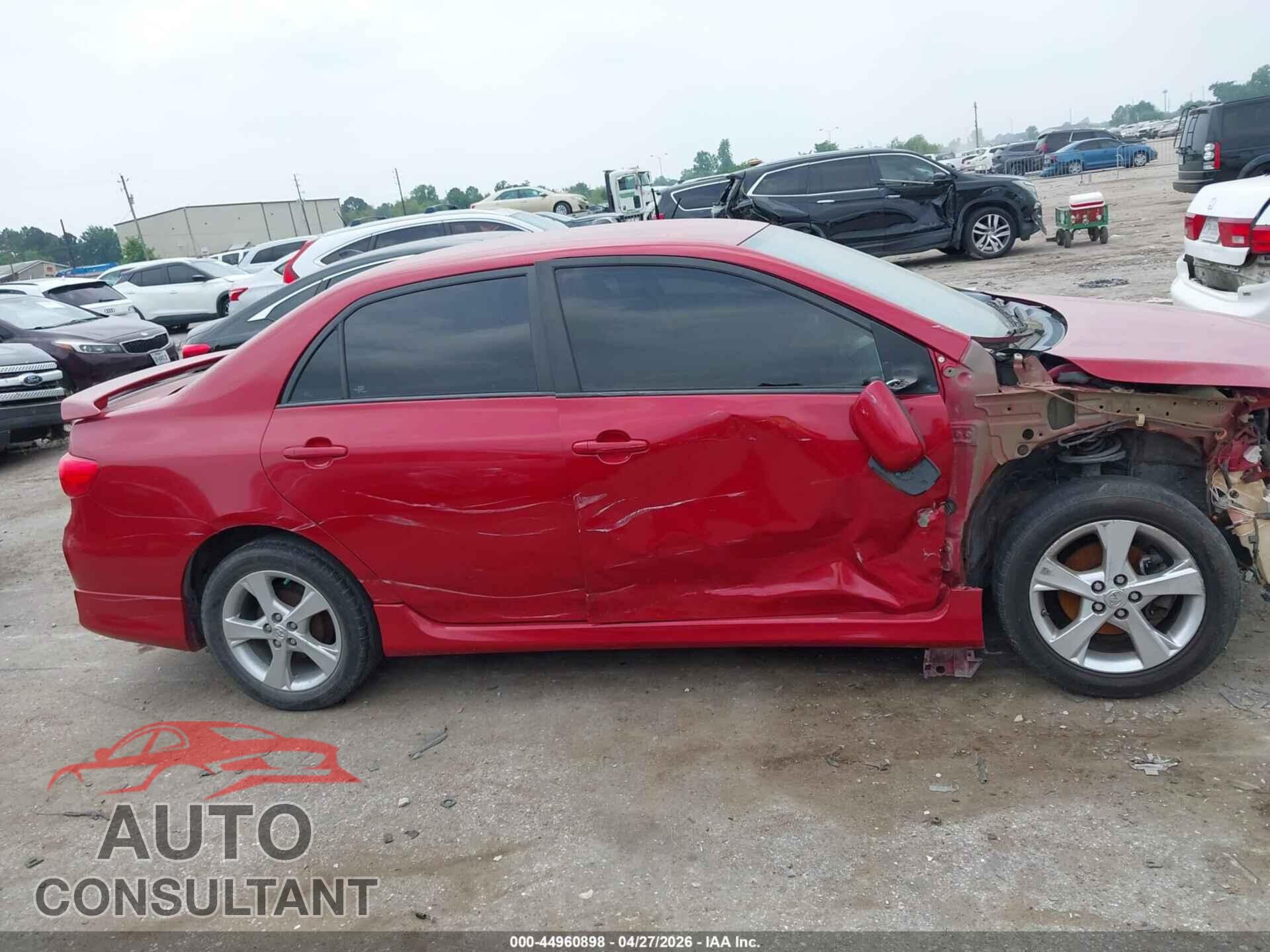 TOYOTA COROLLA 2013 - 5YFBU4EEXDP113457