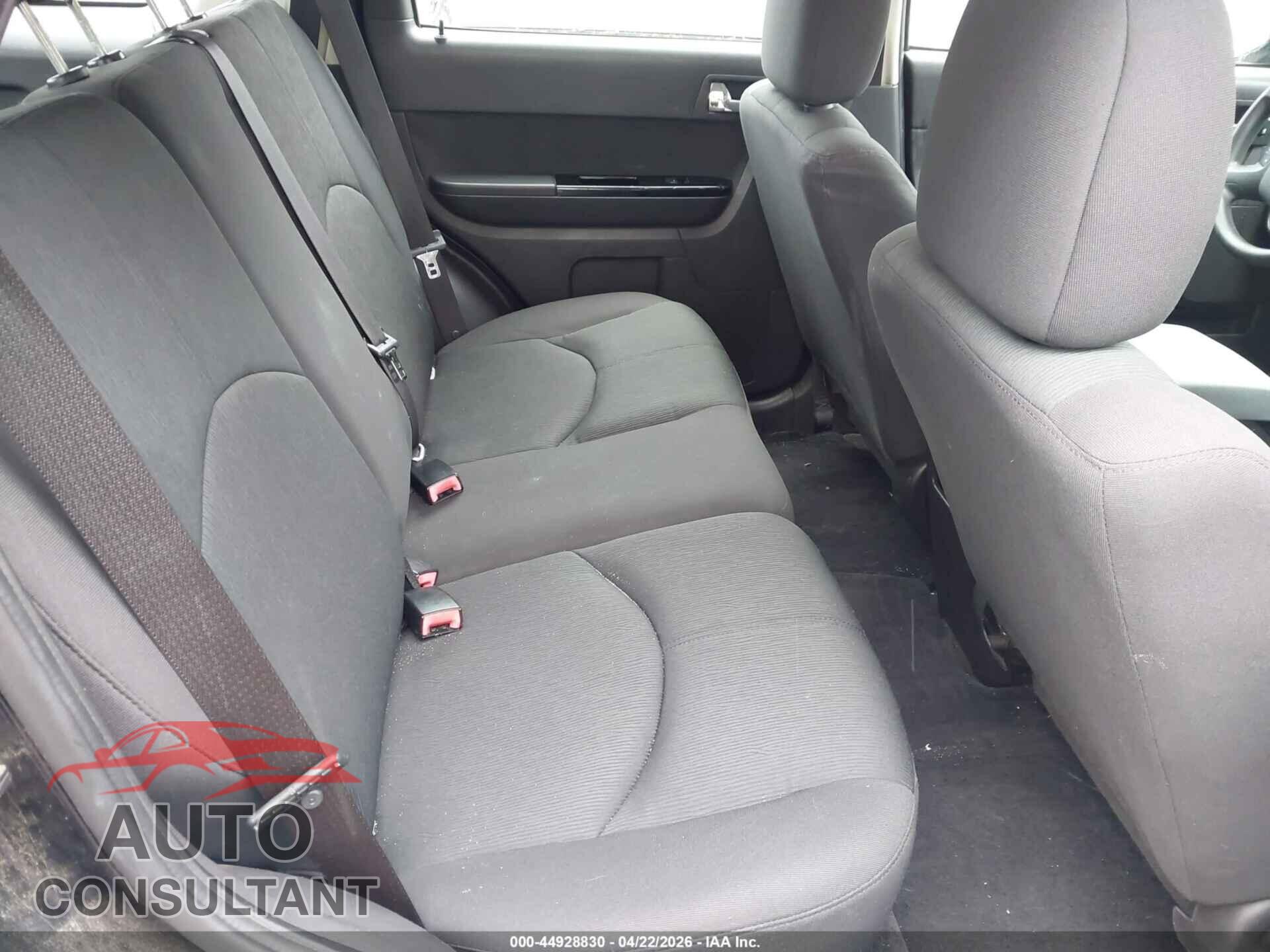 MAZDA TRIBUTE 2010 - 4F2CY9C72AKM02014