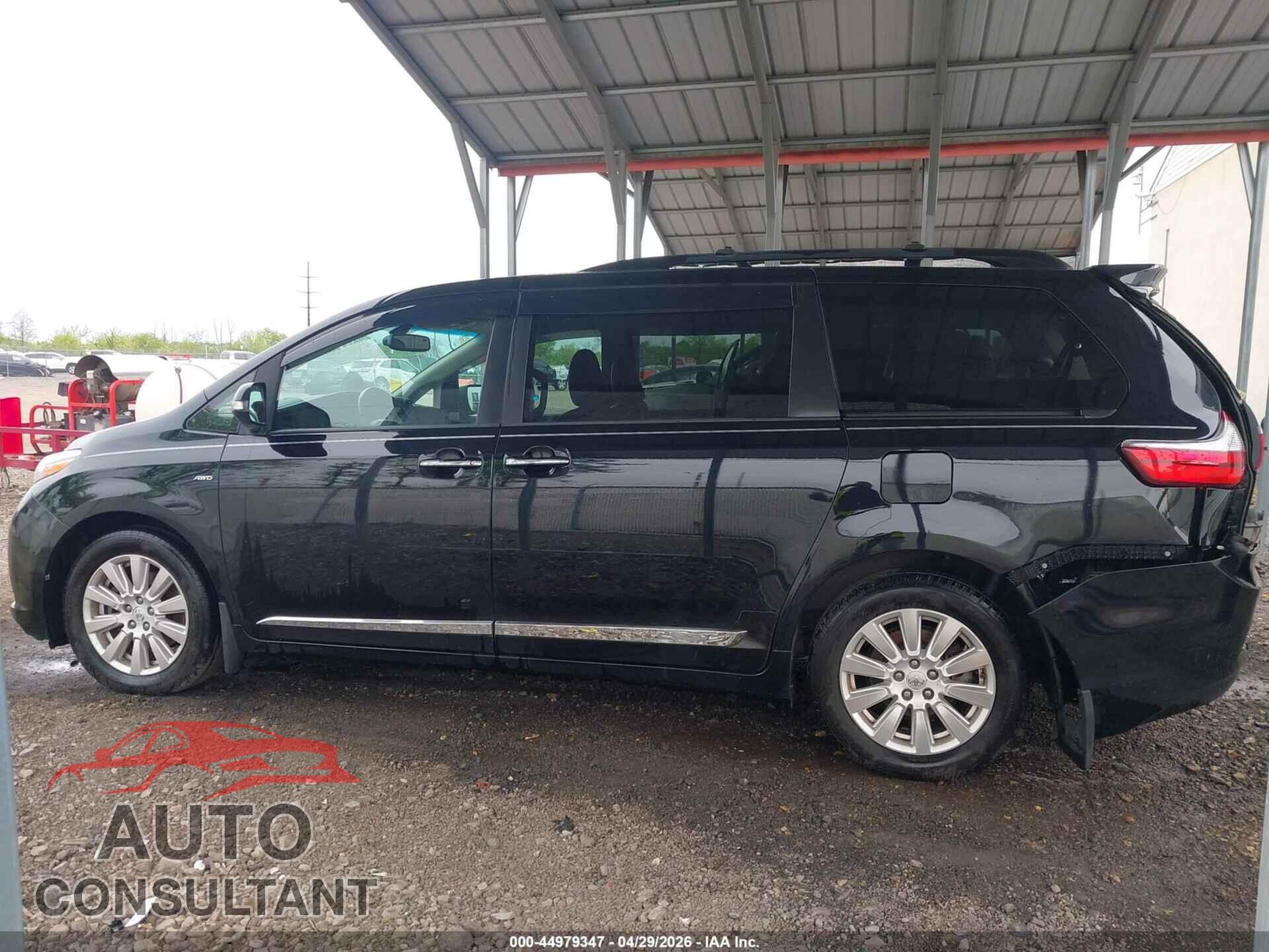 TOYOTA SIENNA 2017 - 5TDDZ3DC0HS169876