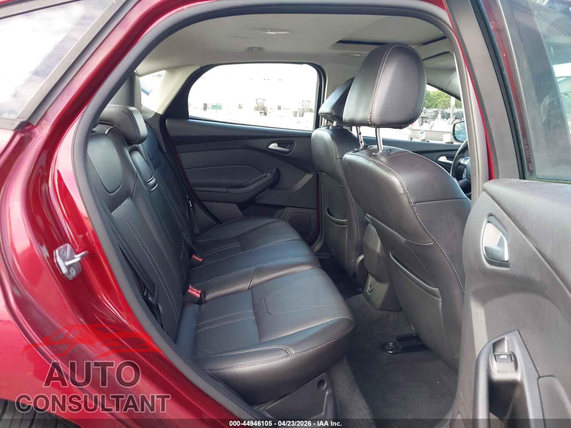 FORD FOCUS 2013 - 1FADP3F21DL208745
