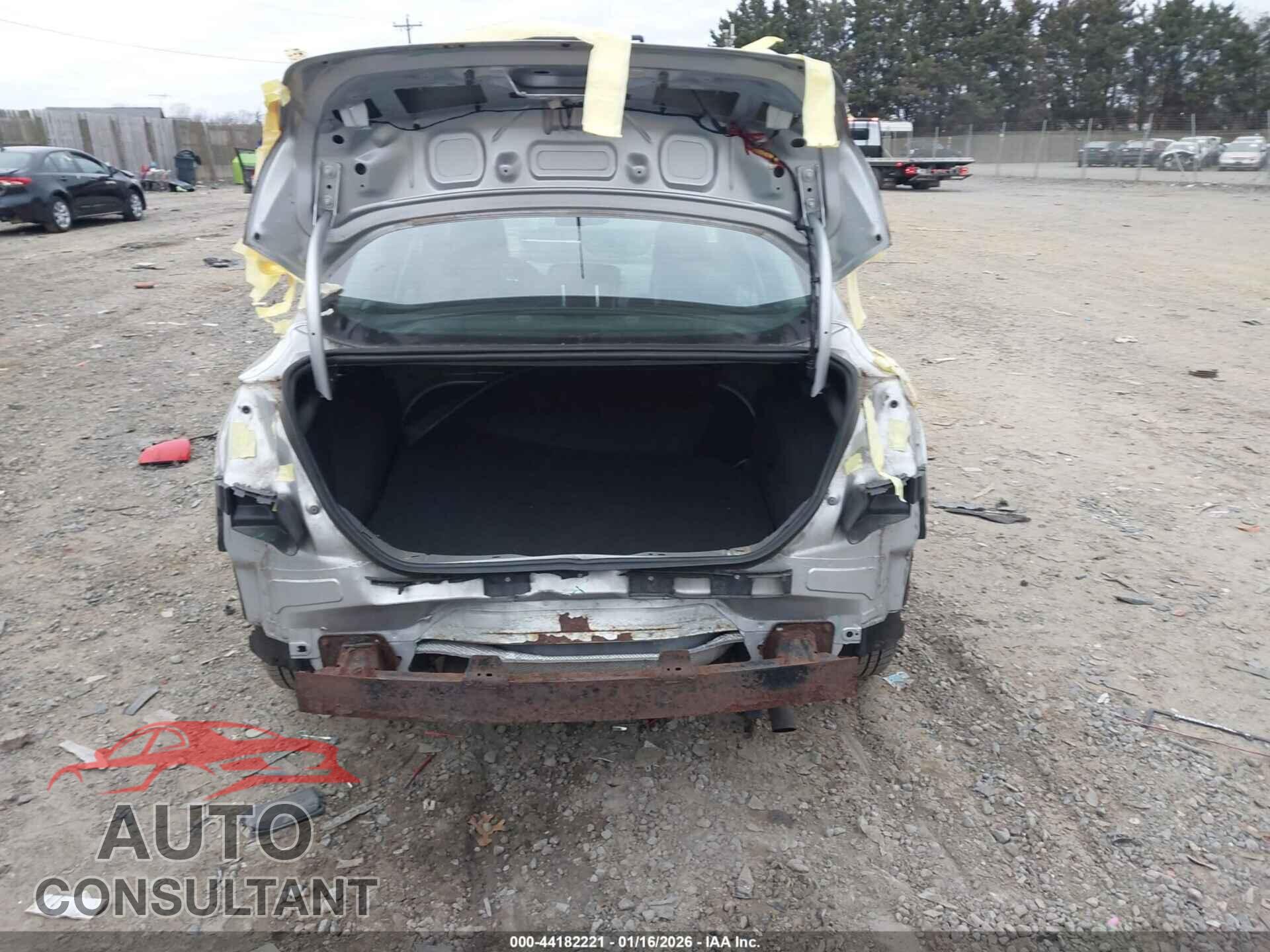 FORD FOCUS 2014 - 1FADP3E2XEL204342