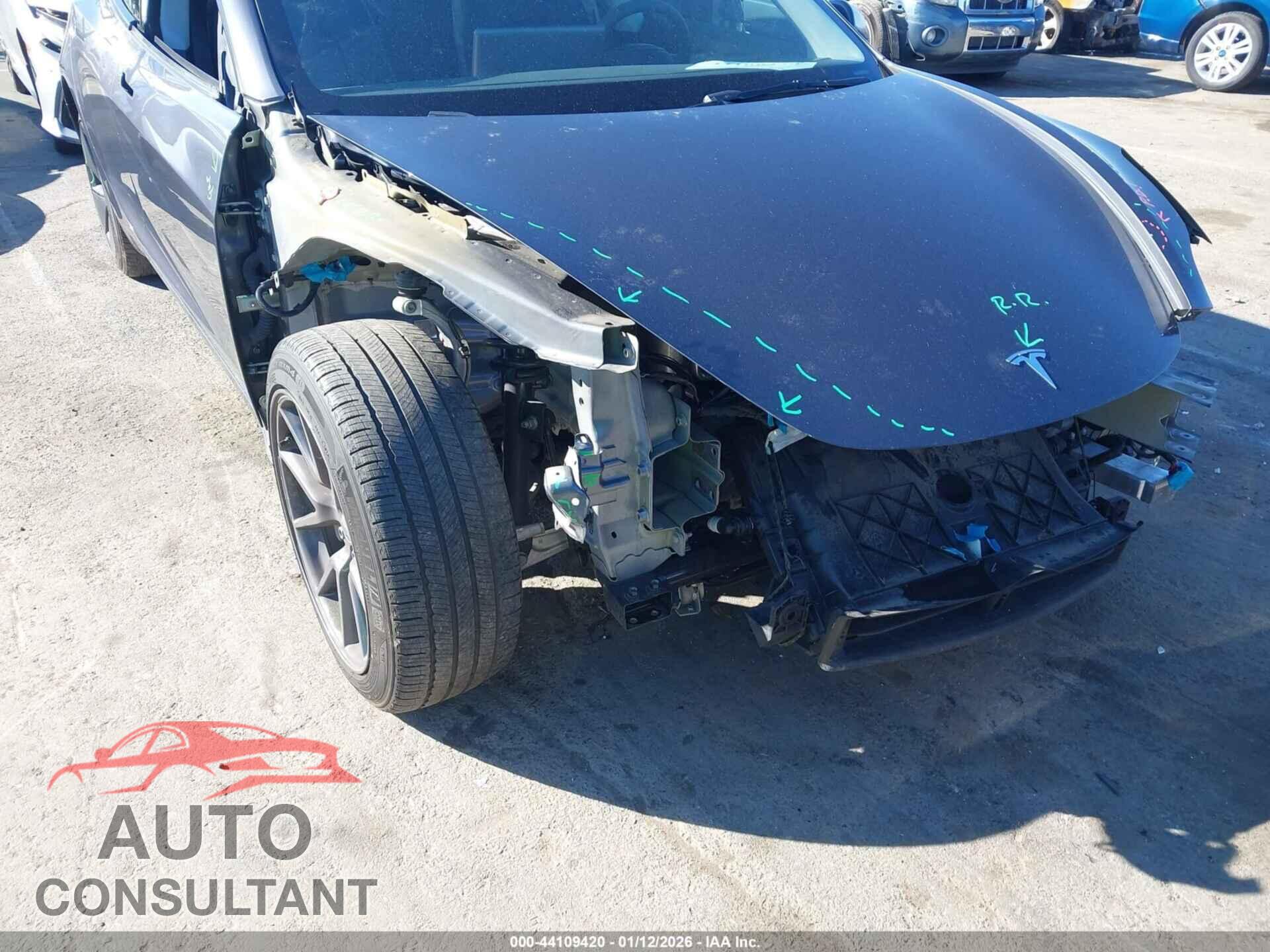 TESLA MODEL 3 2023 - 5YJ3E1EA4PF610985