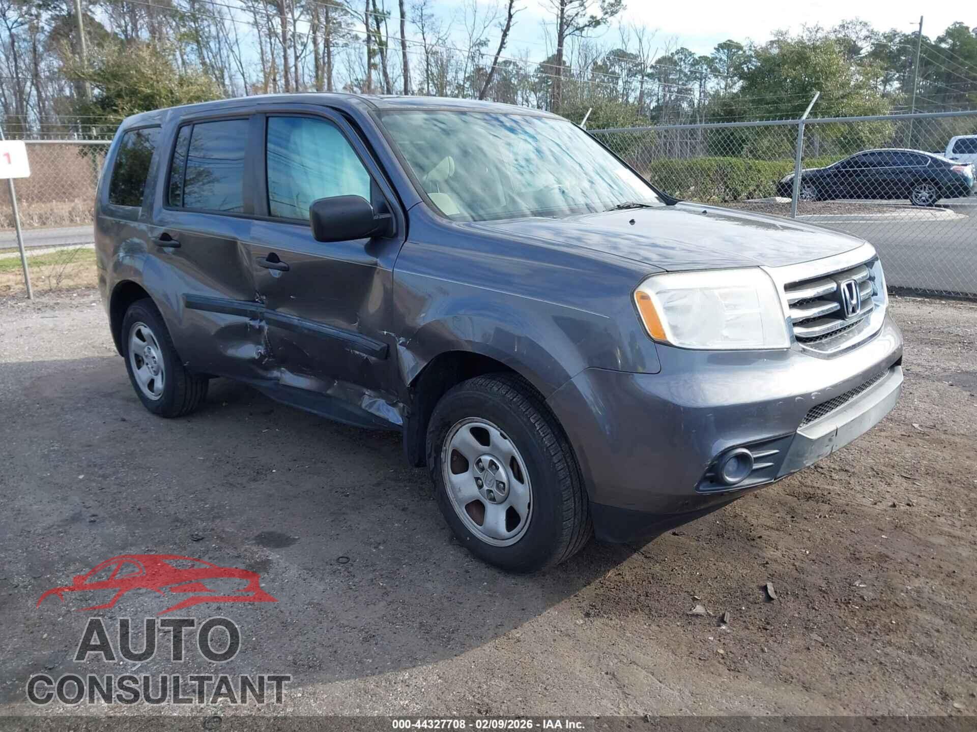 HONDA PILOT 2015 - 5FNYF3H26FB012897