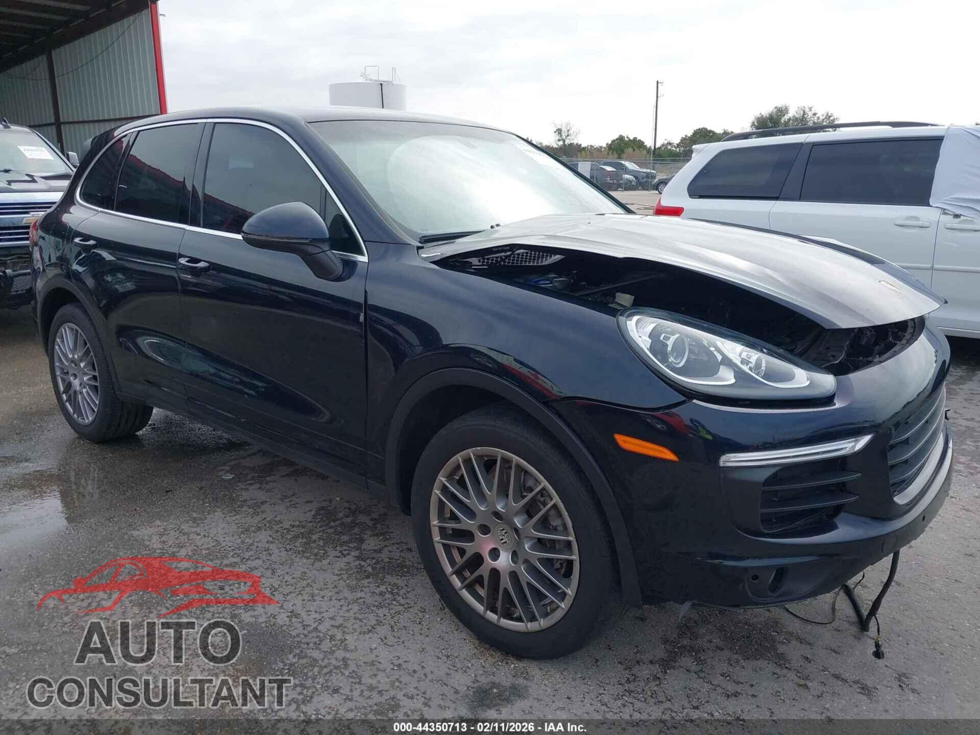PORSCHE CAYENNE 2018 - WP1AA2A20JKA05054