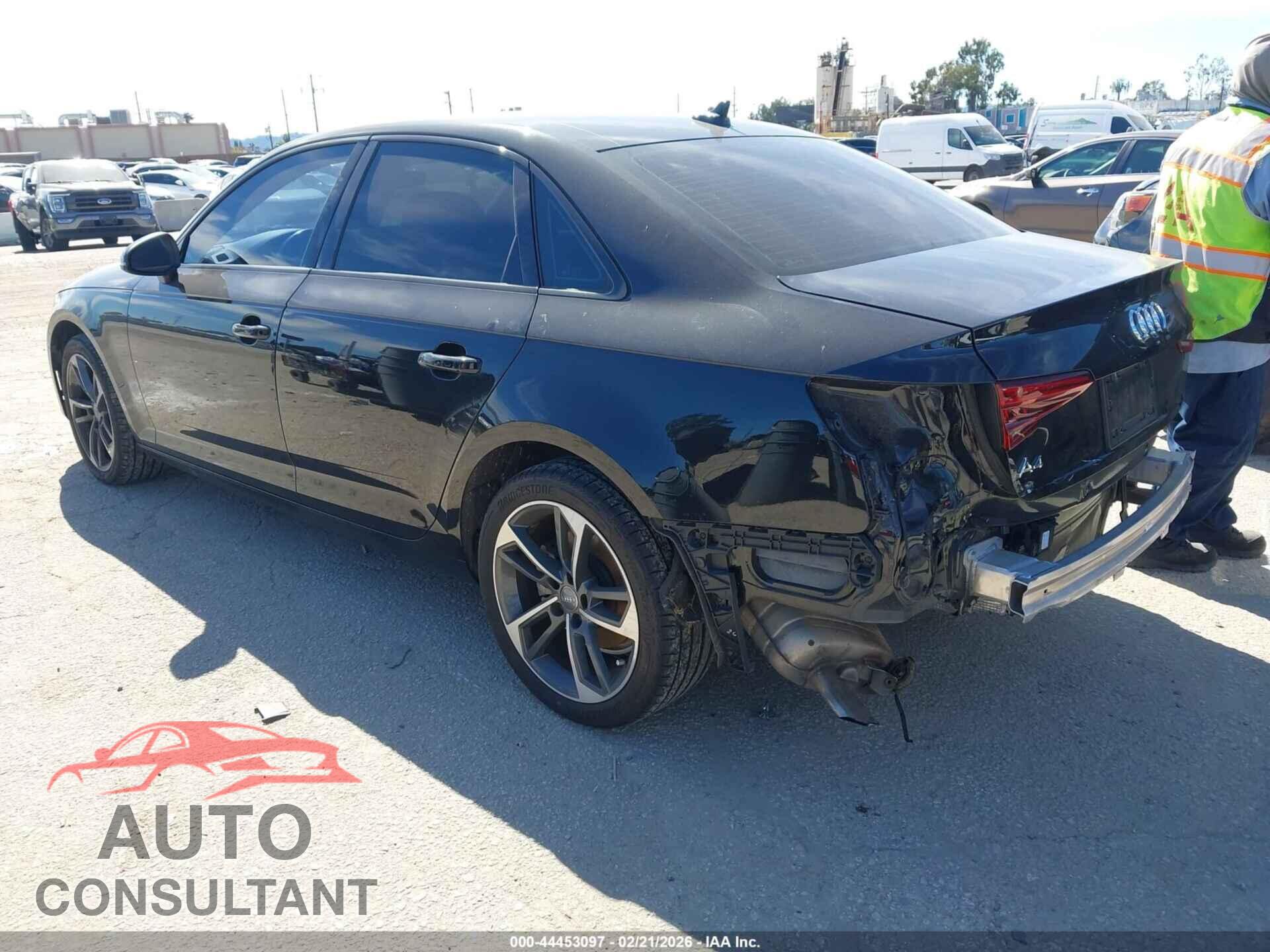 AUDI A4 2019 - WAUGMAF43KN016456