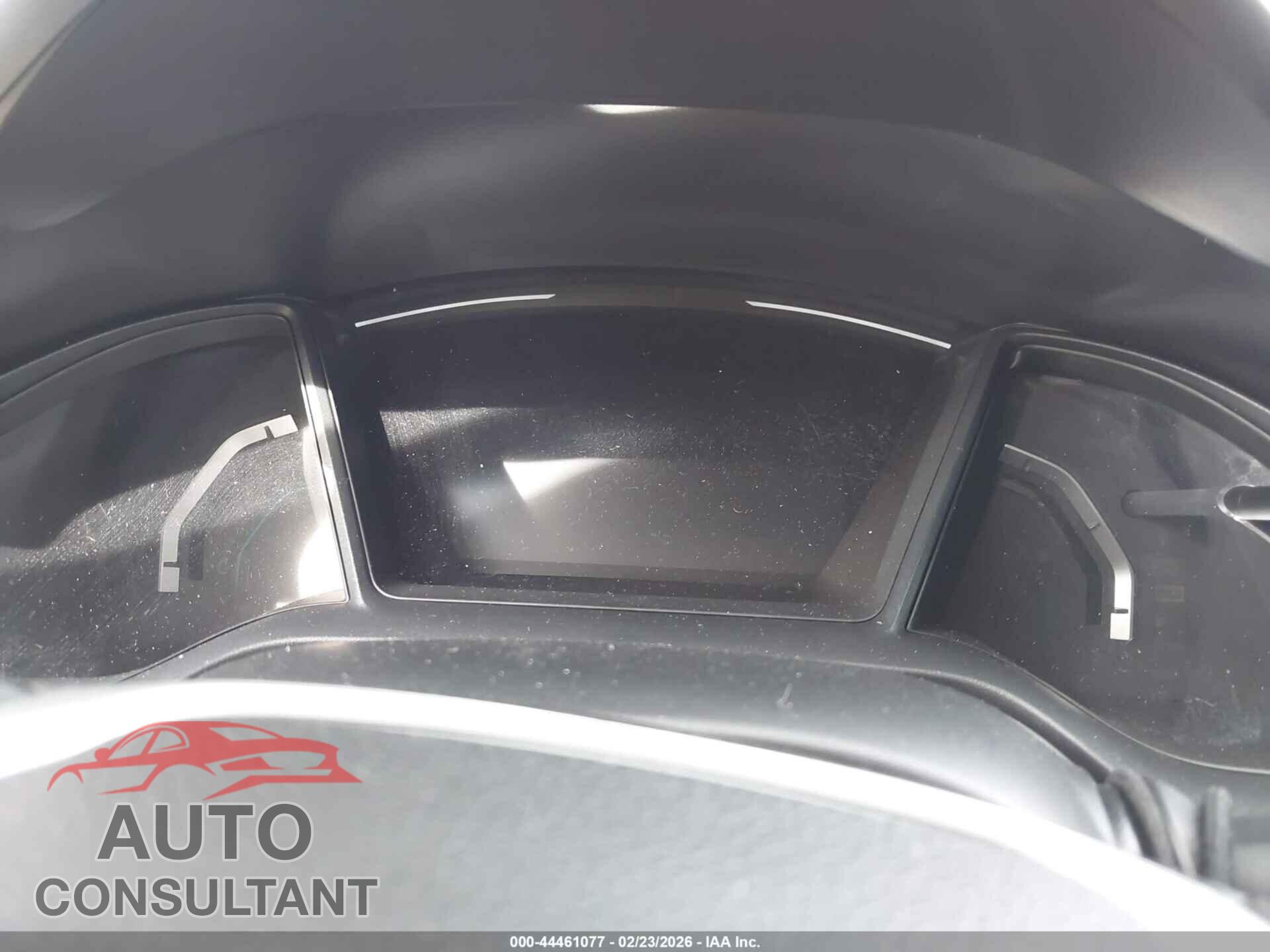 HONDA CIVIC 2019 - 2HGFC2F60KH577975