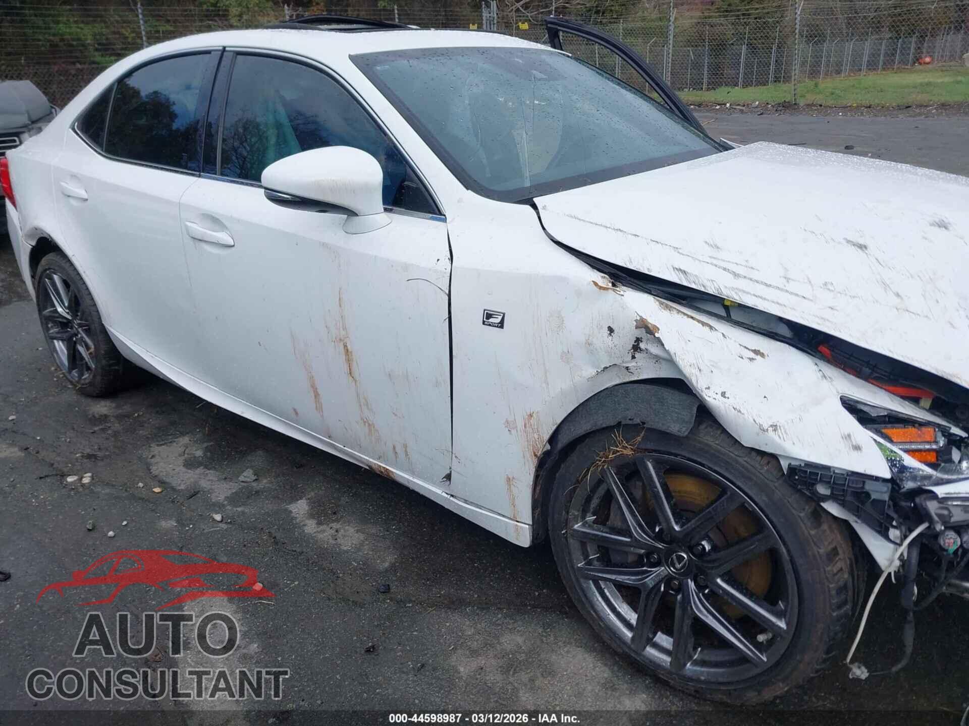 LEXUS IS 300 2019 - JTHBA1D20K5091976