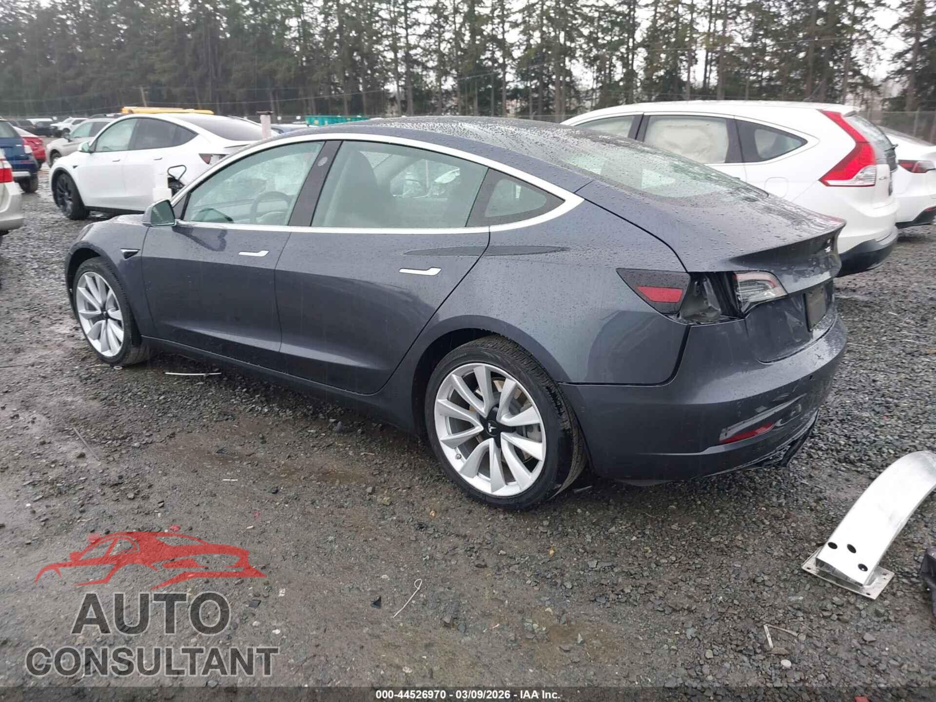 TESLA MODEL 3 2020 - 5YJ3E1EA0LF633755