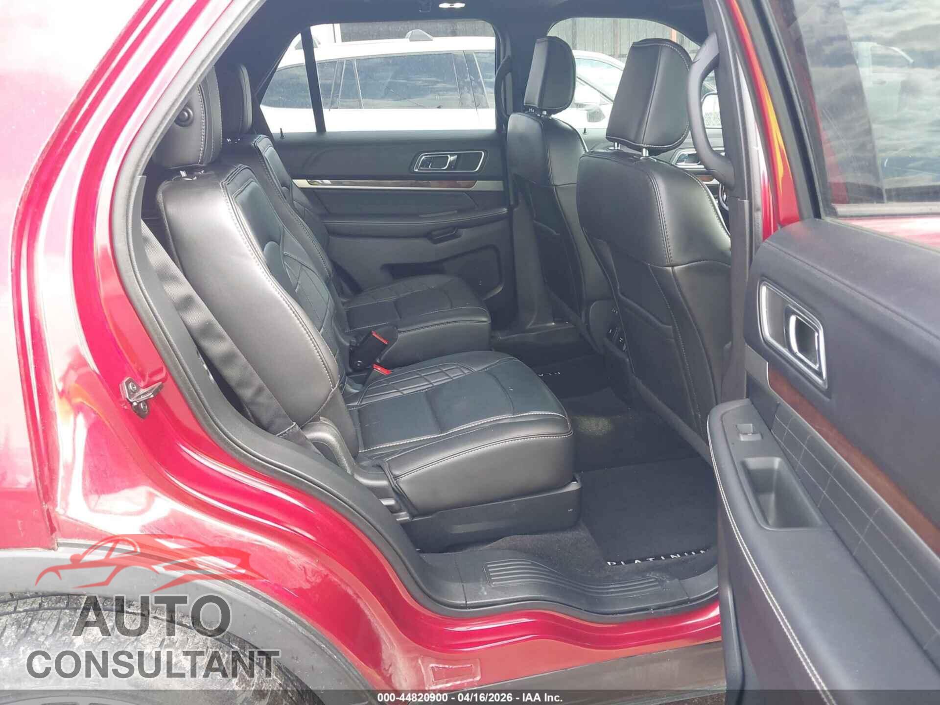 FORD EXPLORER 2018 - 1FM5K8HT5JGB04081