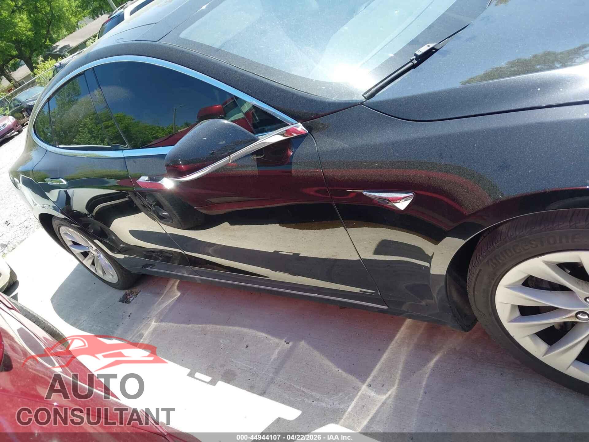 TESLA MODEL S 2016 - 5YJSA1E15GF170931