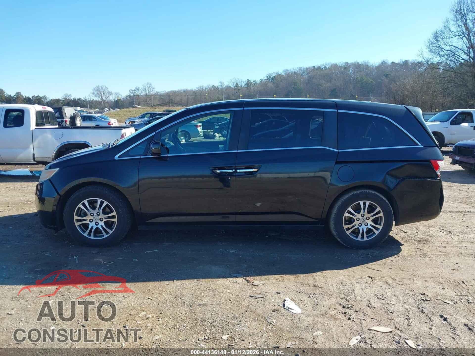 HONDA ODYSSEY 2011 - 5FNRL5H62BB064422