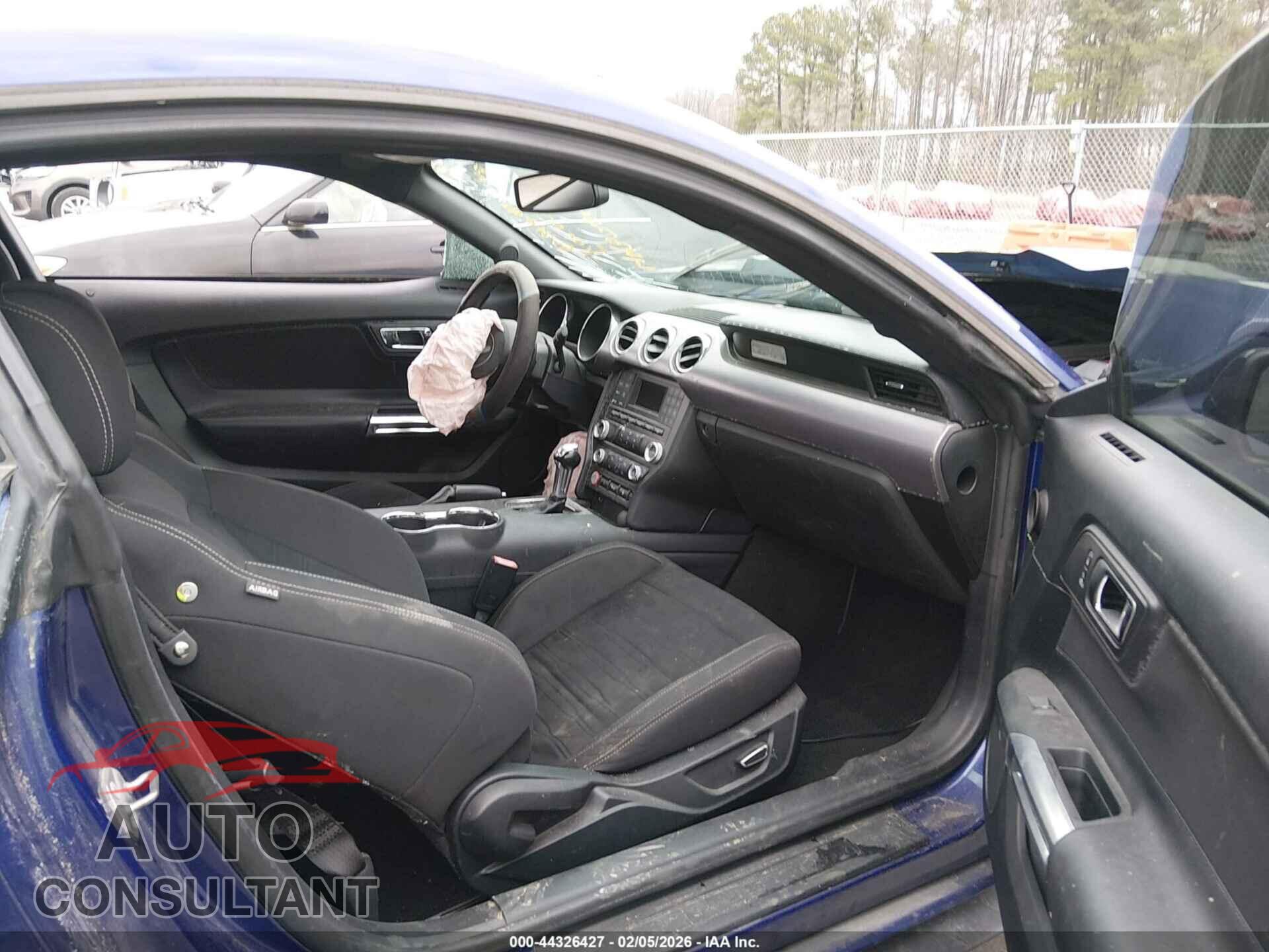 FORD MUSTANG 2016 - 1FA6P8CF3G5298423