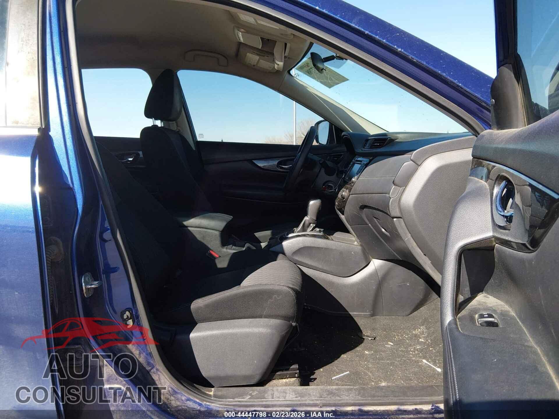NISSAN ROGUE 2018 - KNMAT2MV1JP588755