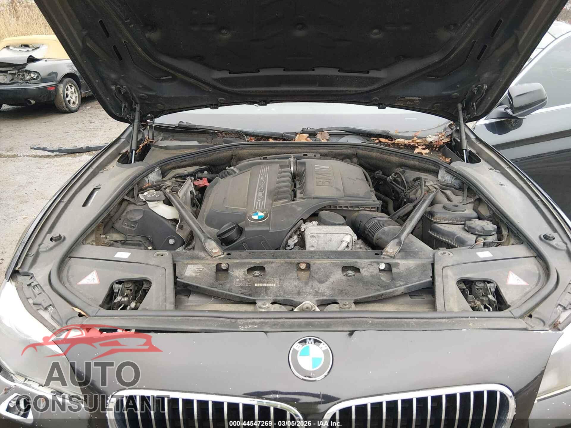 BMW 535I 2013 - WBAFU7C55DDU73502