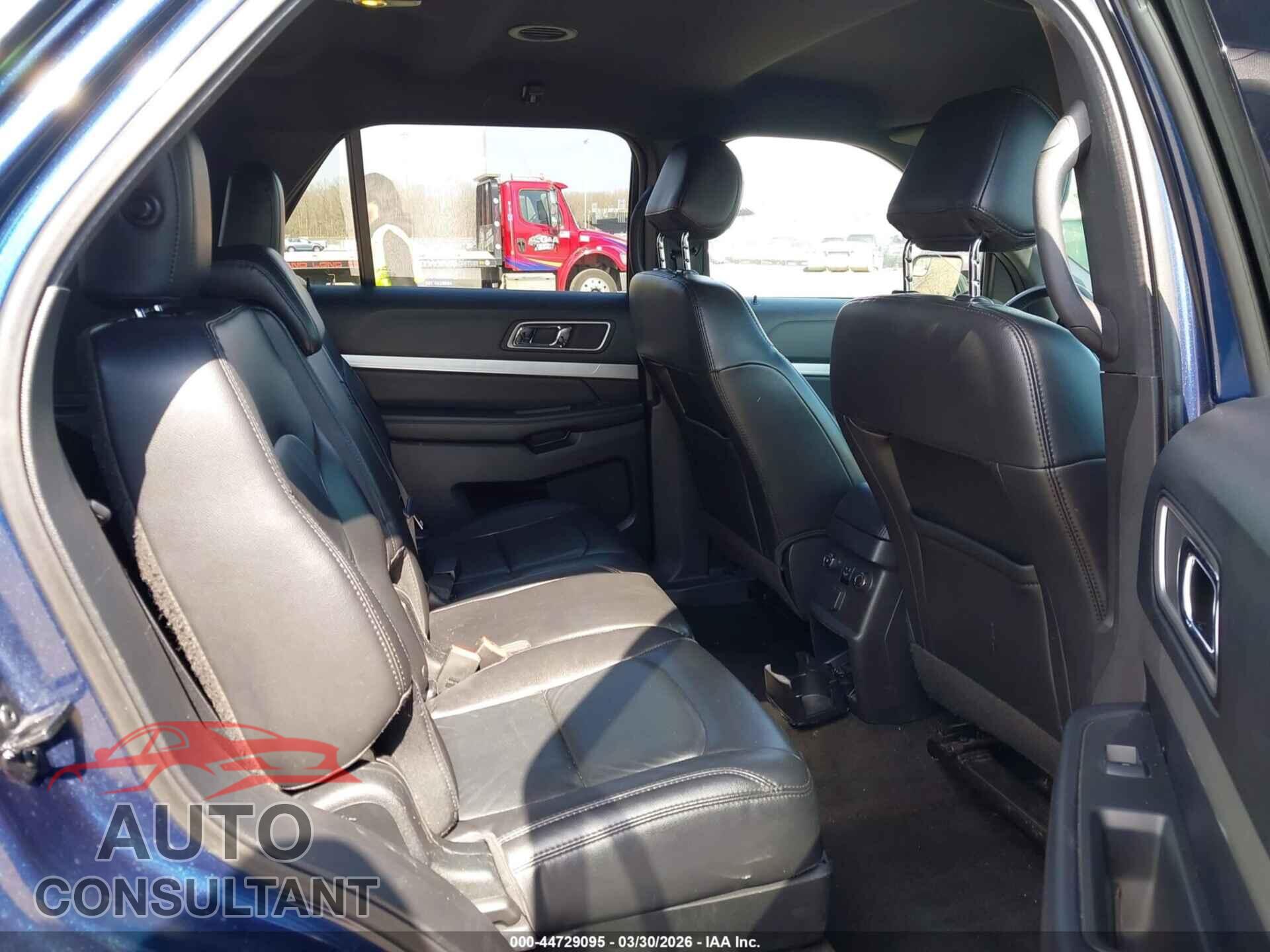 FORD EXPLORER 2017 - 1FM5K8D84HGD33492