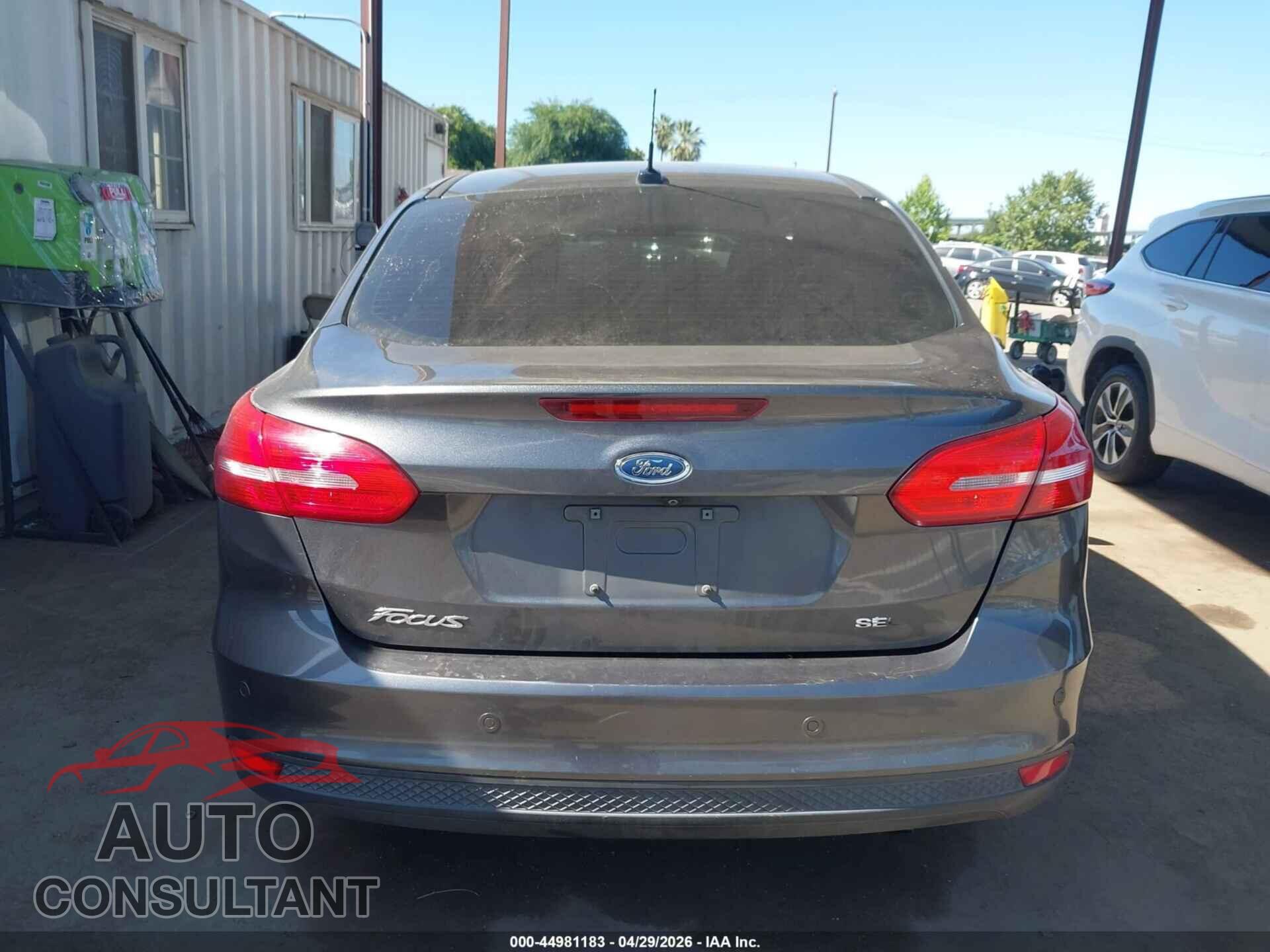 FORD FOCUS 2017 - 1FADP3H25HL225678