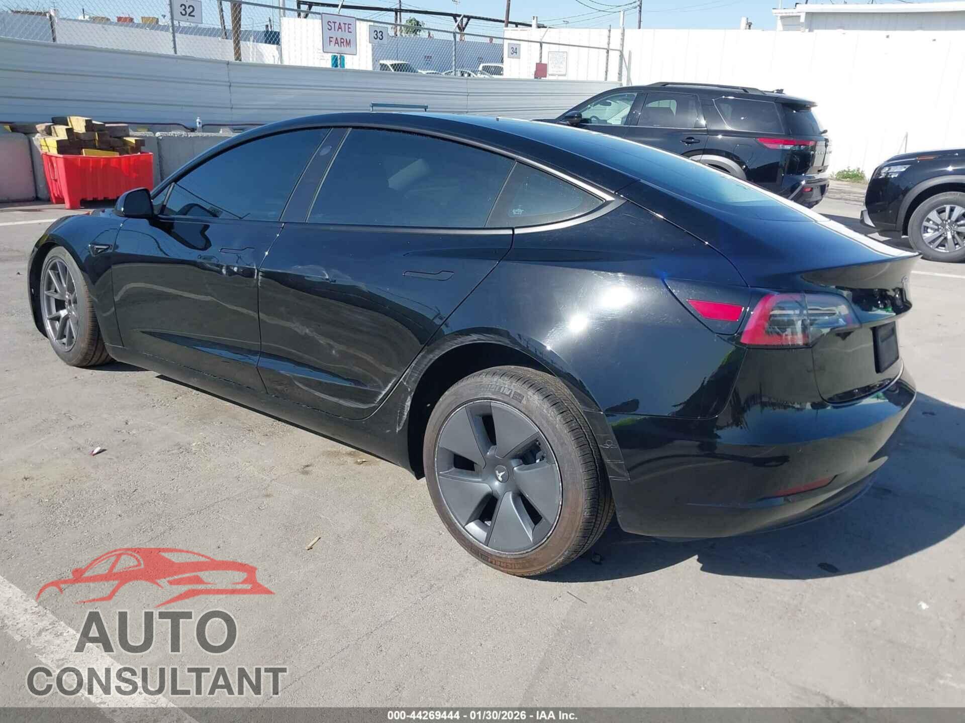 TESLA MODEL 3 2021 - 5YJ3E1EA7MF870910