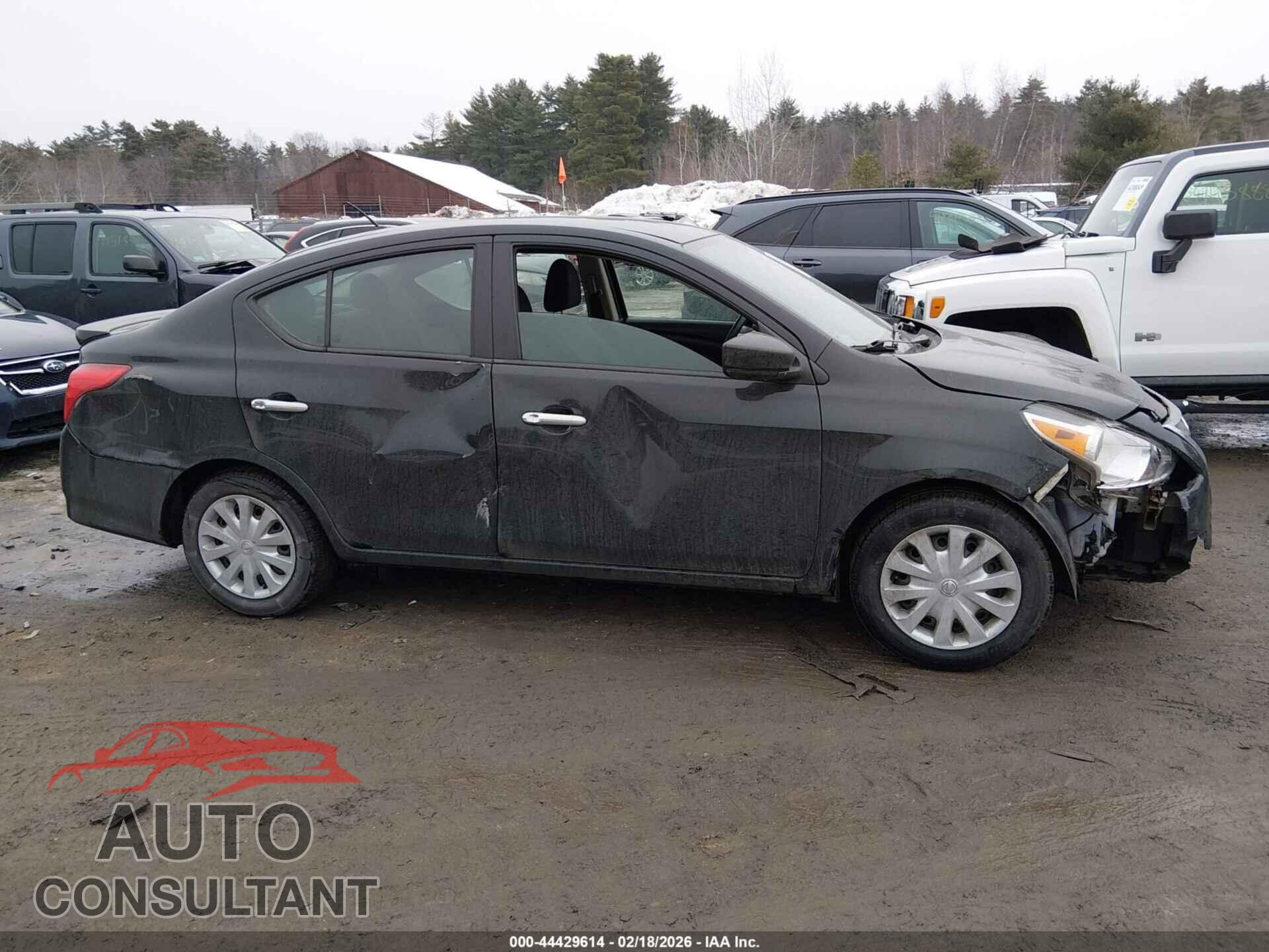 NISSAN VERSA 2019 - 3N1CN7AP3KL803798