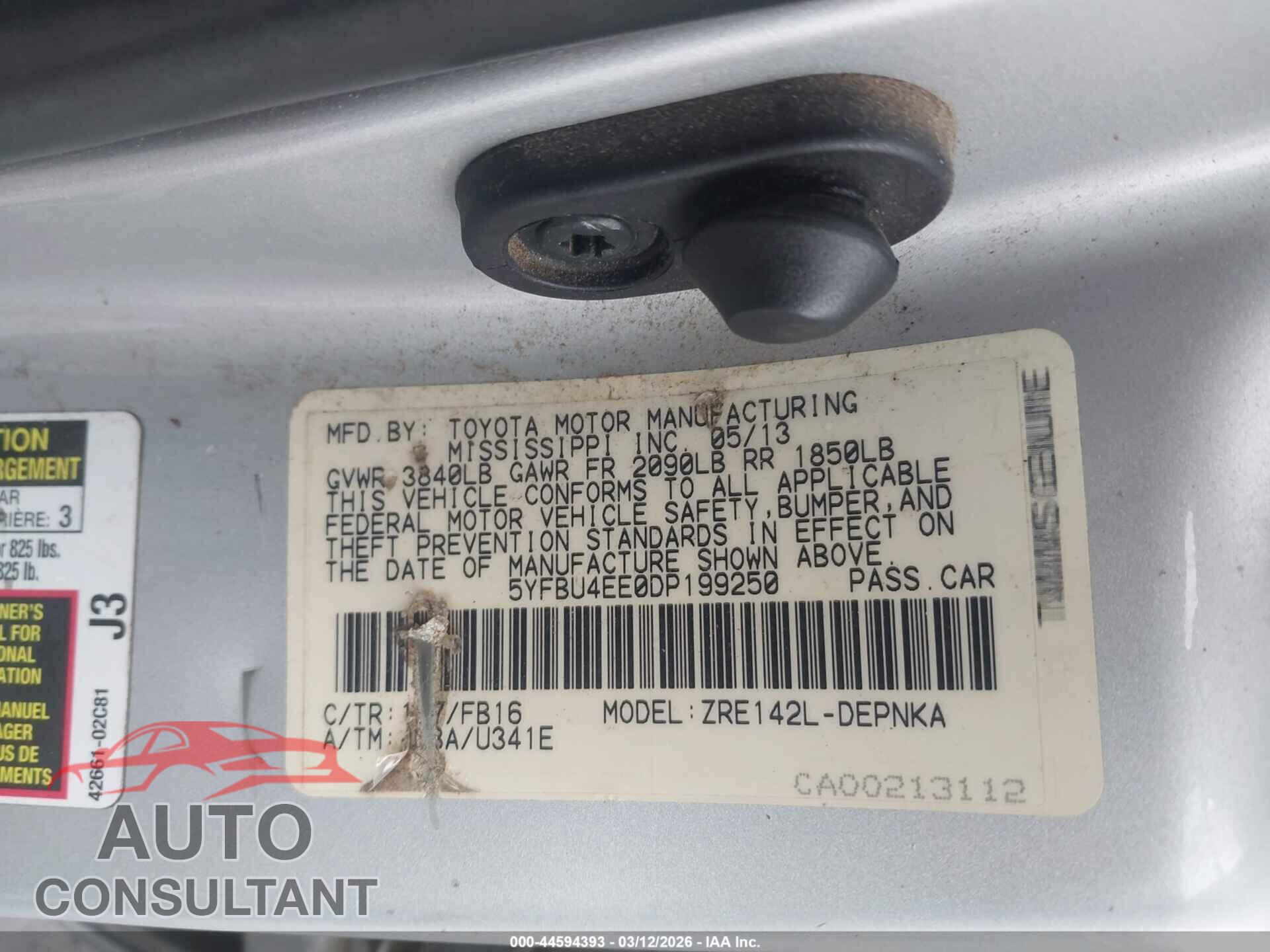 TOYOTA COROLLA 2013 - 5YFBU4EE0DP199250