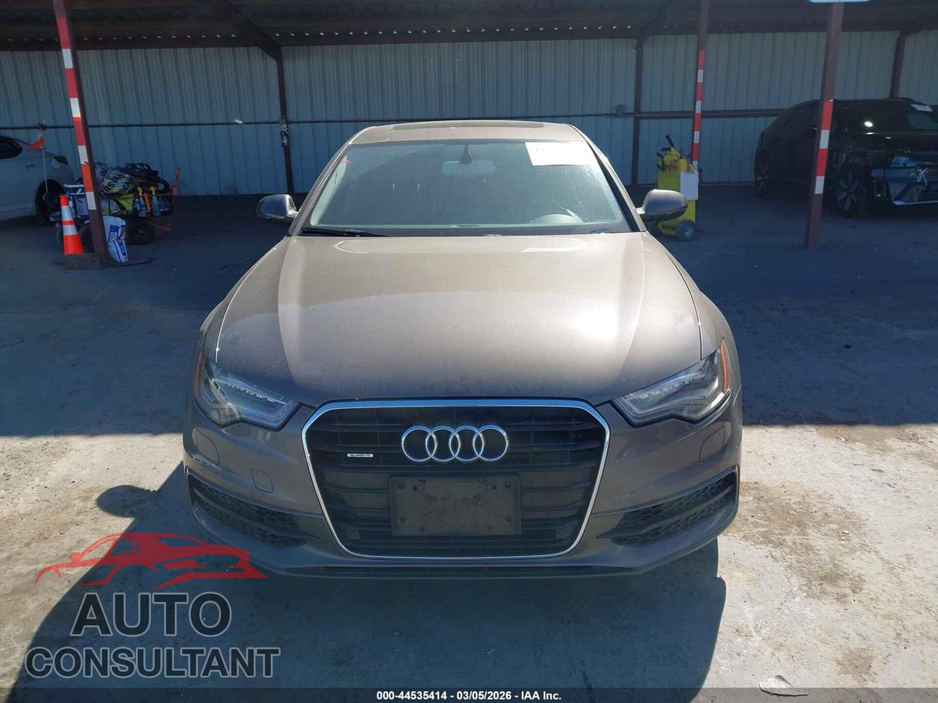 AUDI A6 2012 - WAUBGAFC2CN004809