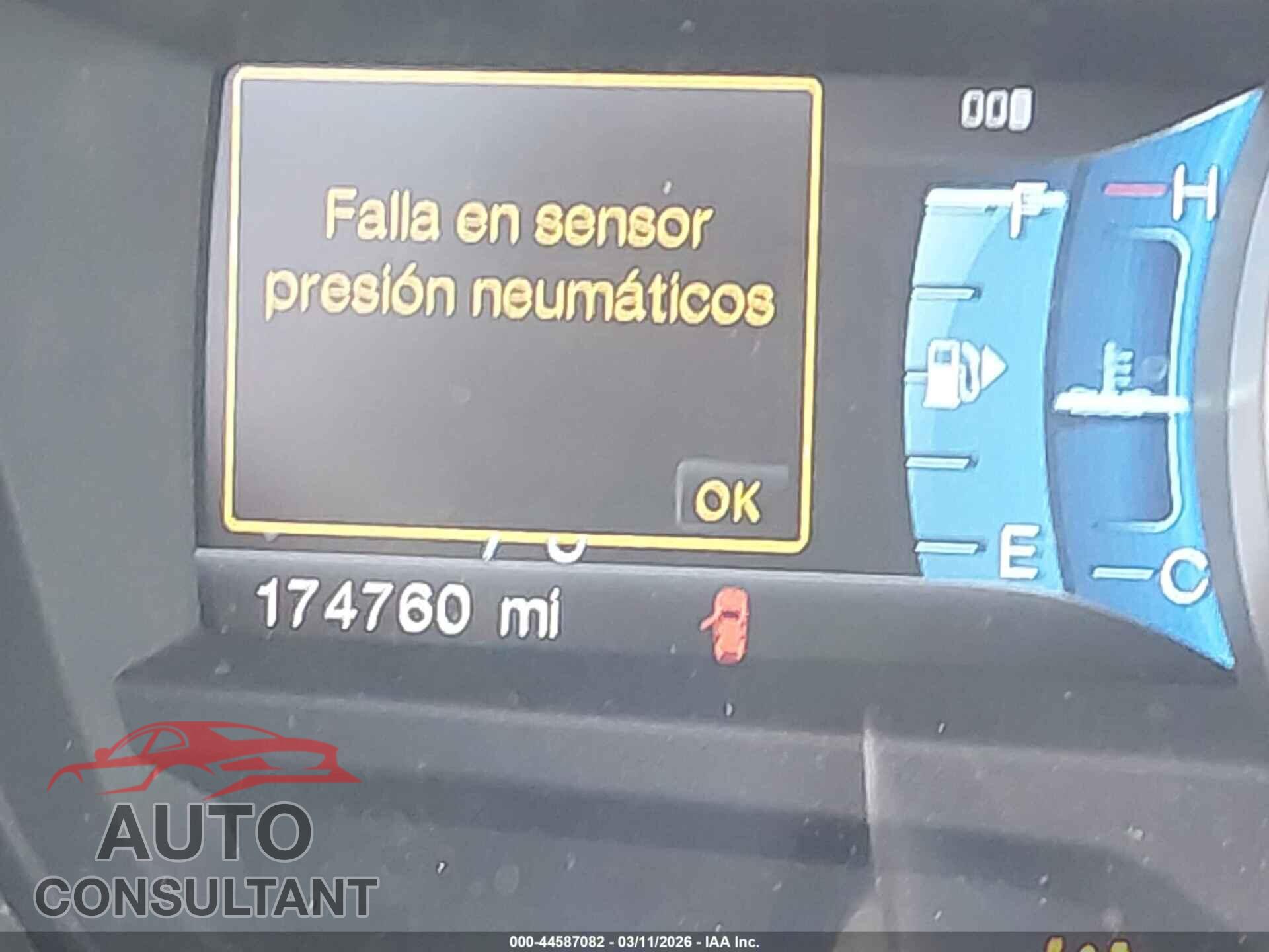 FORD EXPLORER 2012 - 1FMHK7F80CGA51041