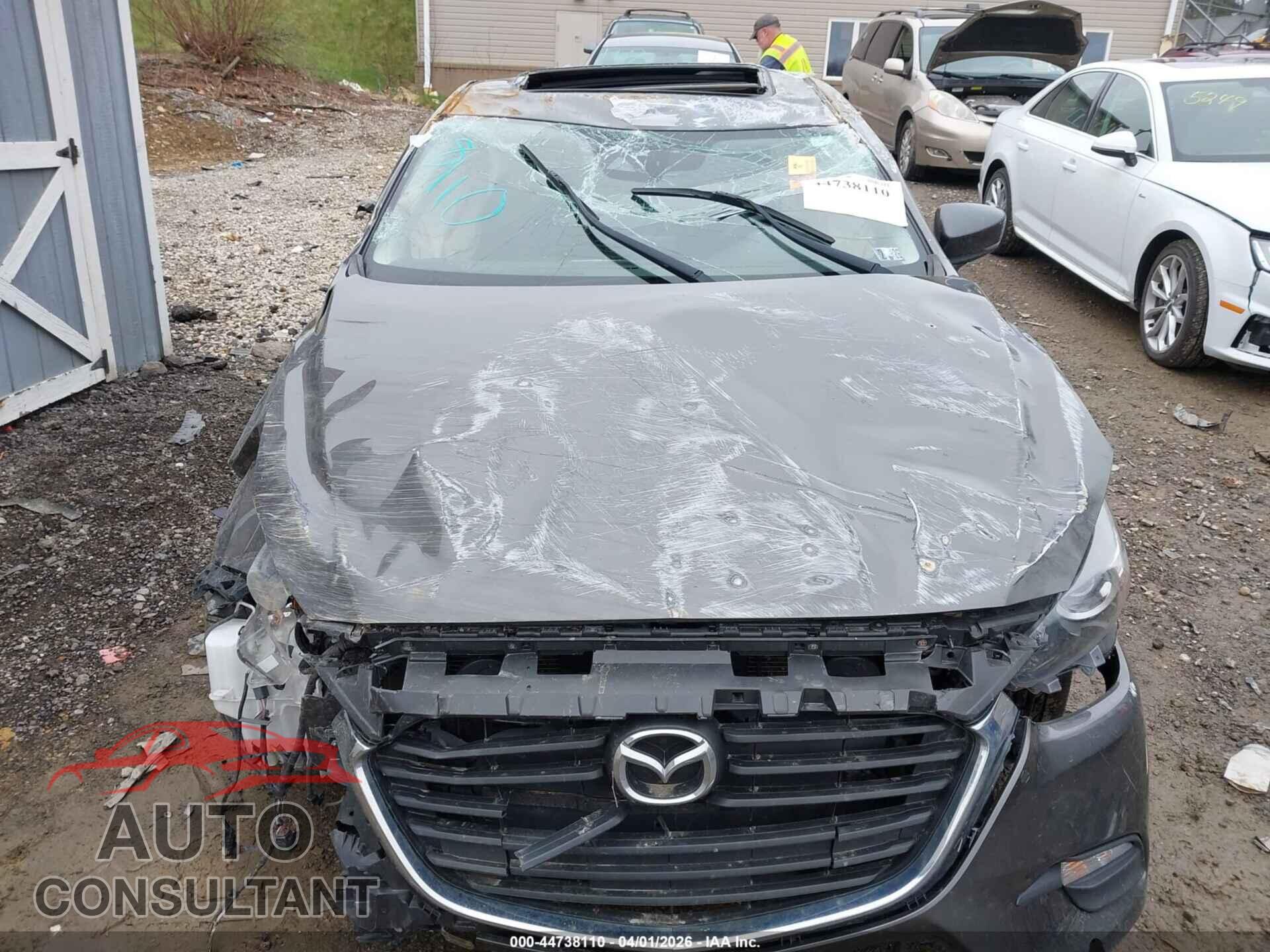 MAZDA MAZDA3 2017 - 3MZBN1V73HM122962