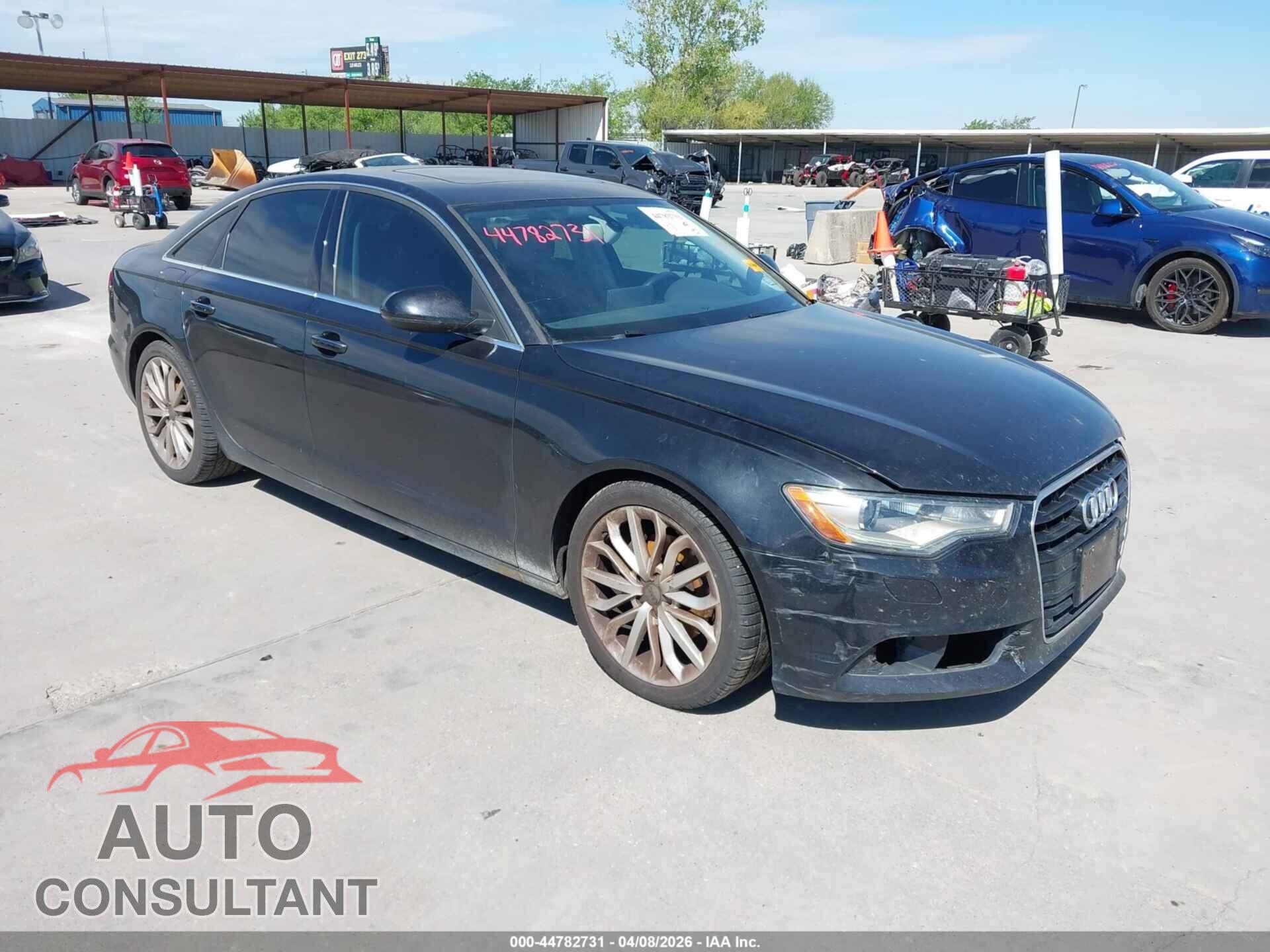 AUDI A6 2013 - WAUDFAFC8DN008621