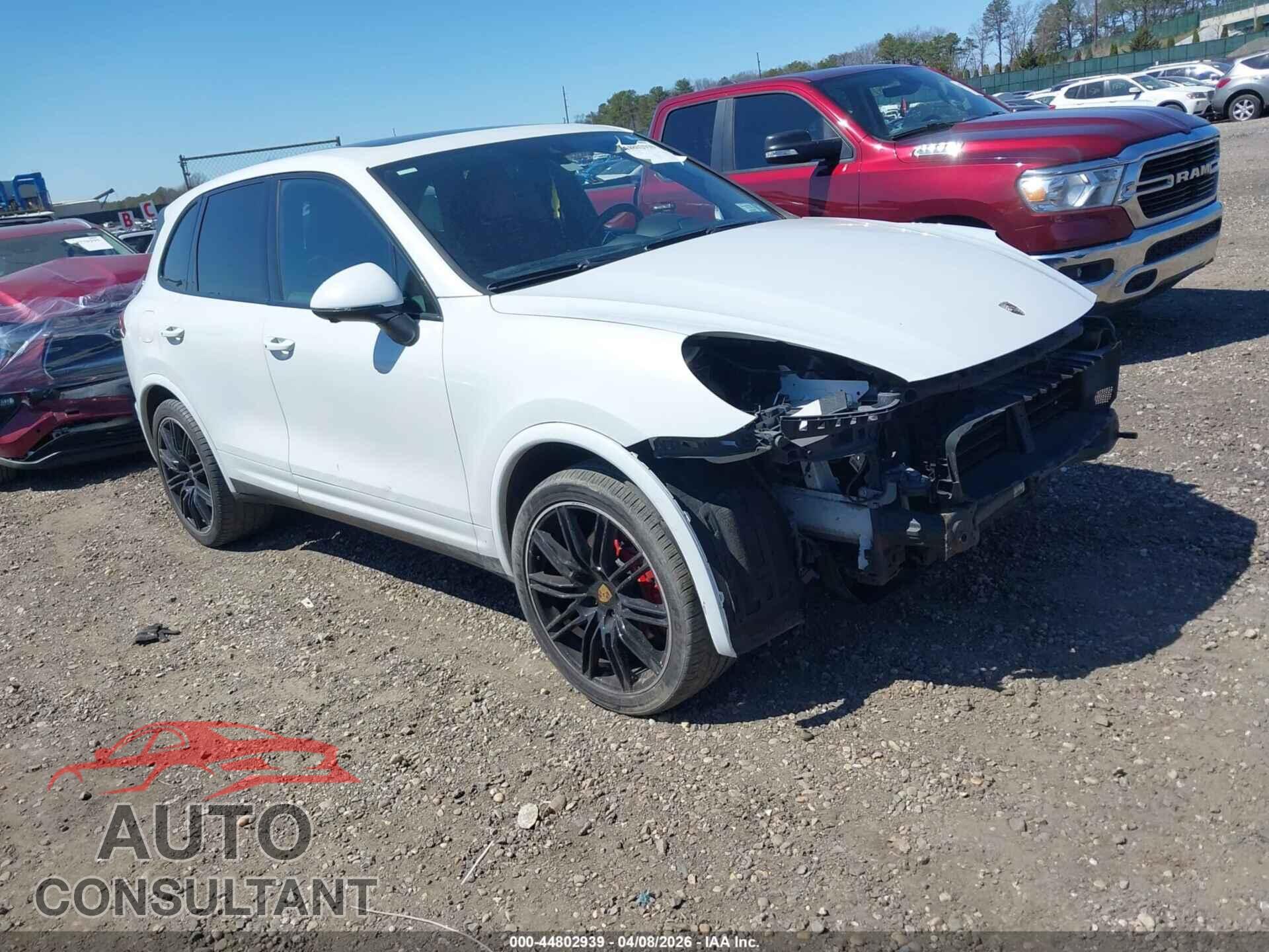 PORSCHE CAYENNE 2016 - WP1AA2A22GLA08976
