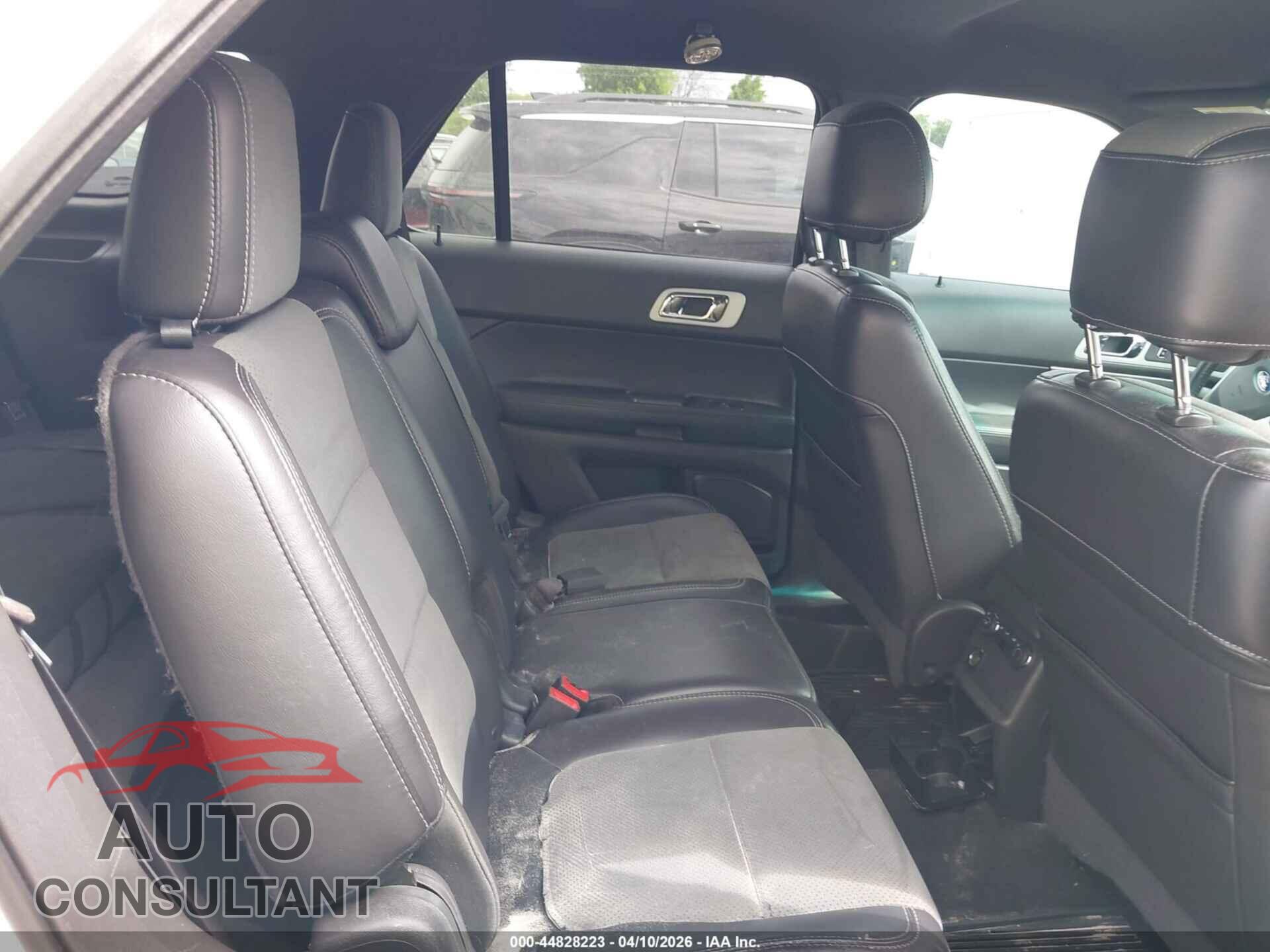 FORD EXPLORER 2015 - 1FM5K7D89FGC62569