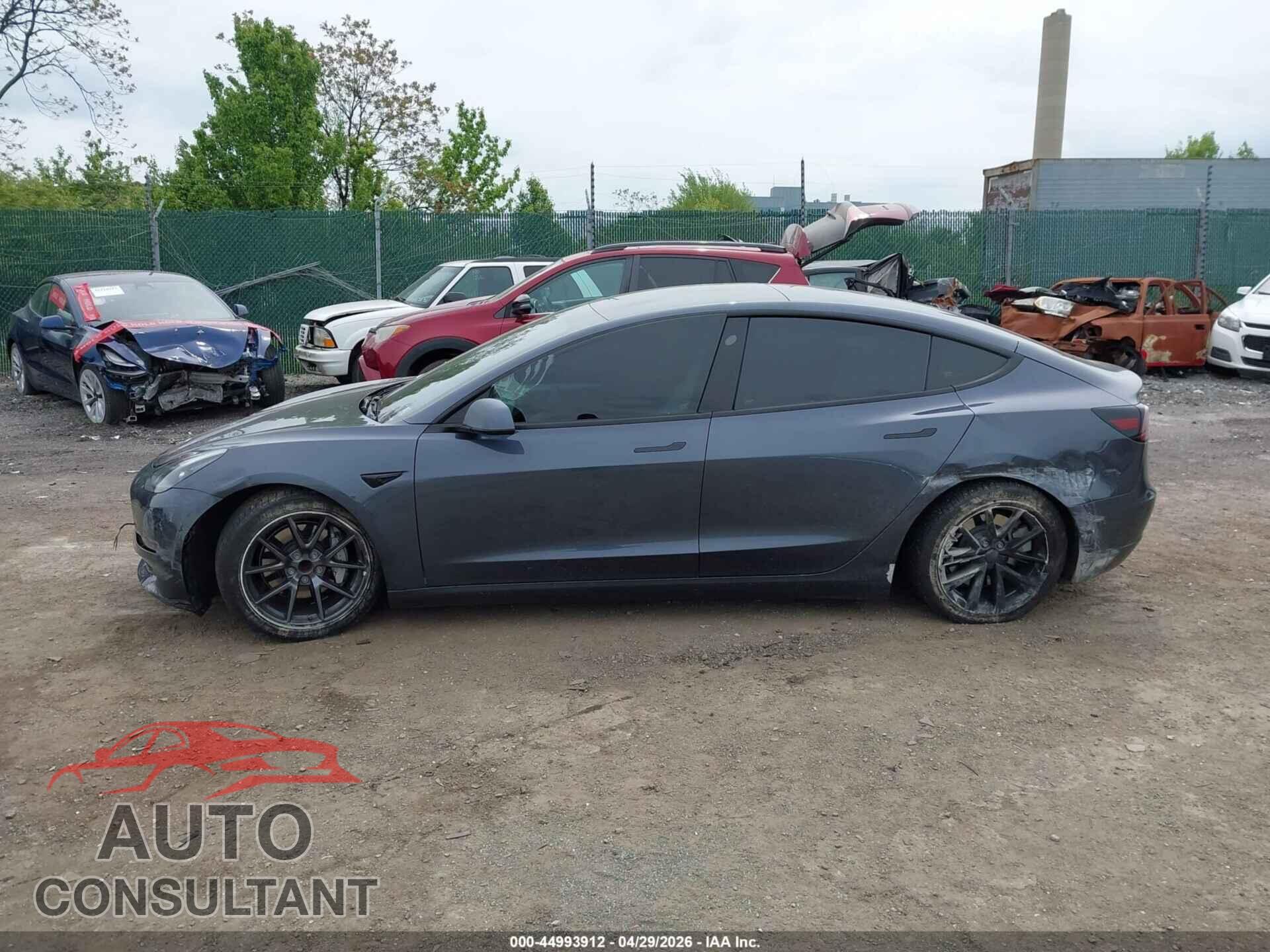 TESLA MODEL 3 2022 - 5YJ3E1EA2NF320970
