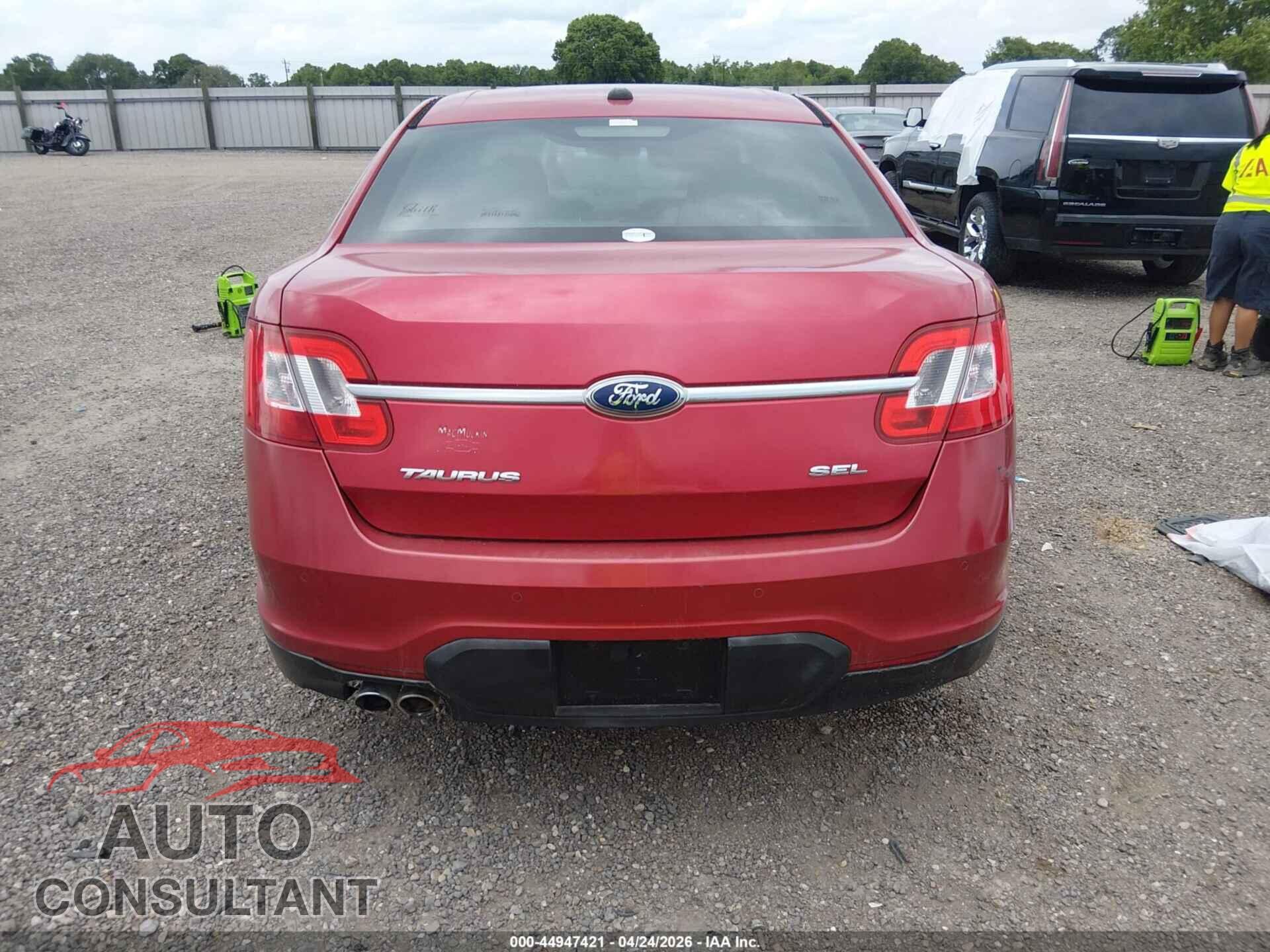 FORD TAURUS 2010 - 1FAHP2EW7AG105544