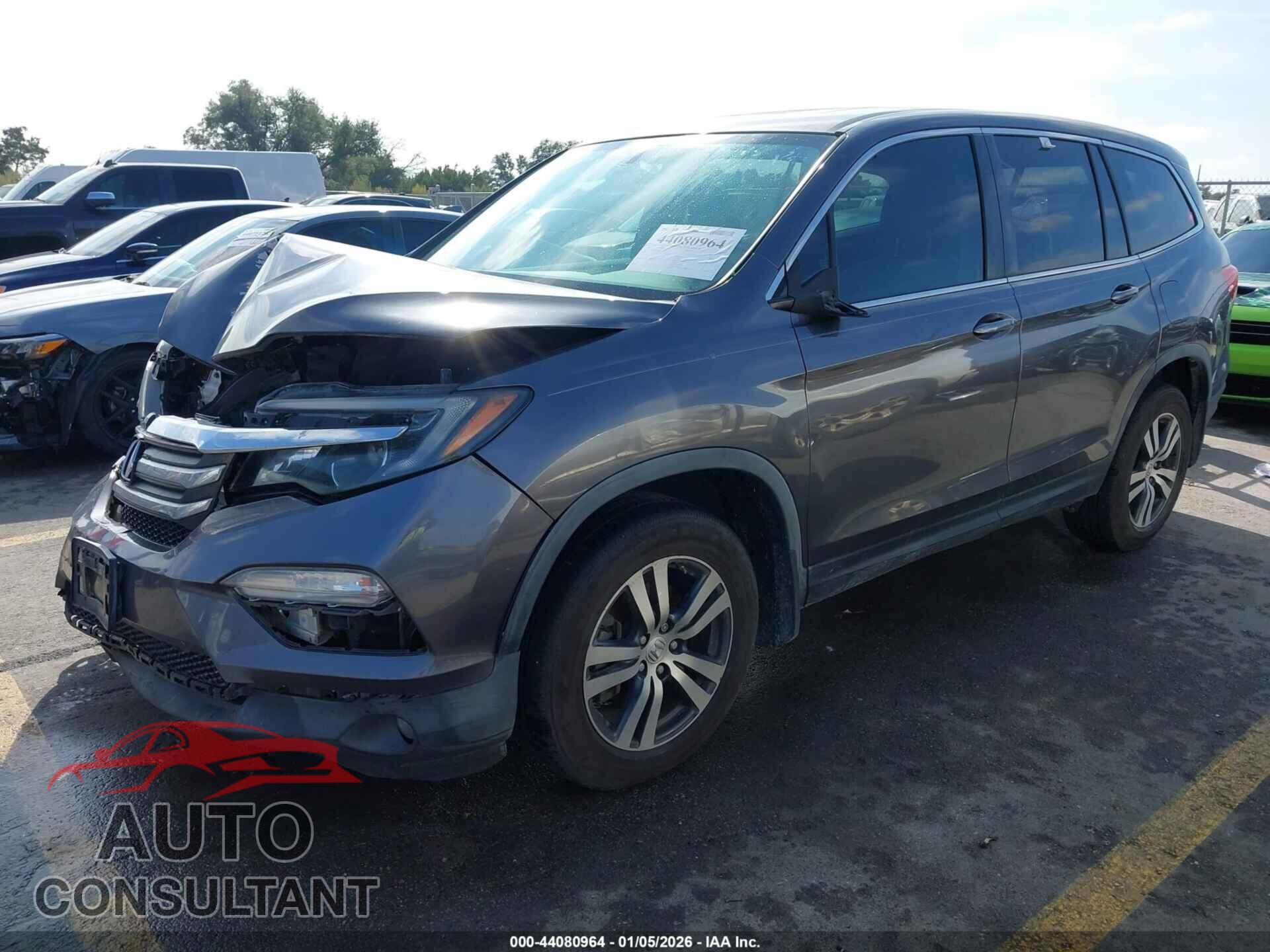 HONDA PILOT 2017 - 5FNYF5H58HB018337