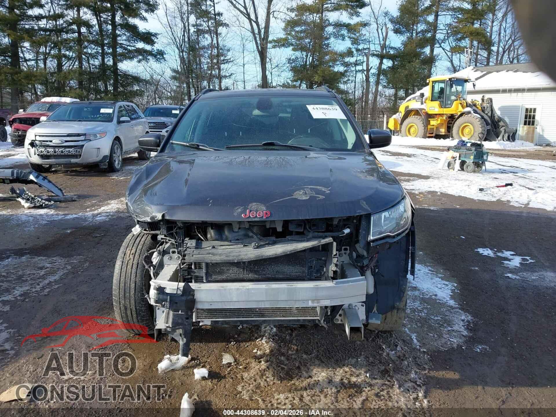 JEEP COMPASS 2020 - 3C4NJDBB5LT135409