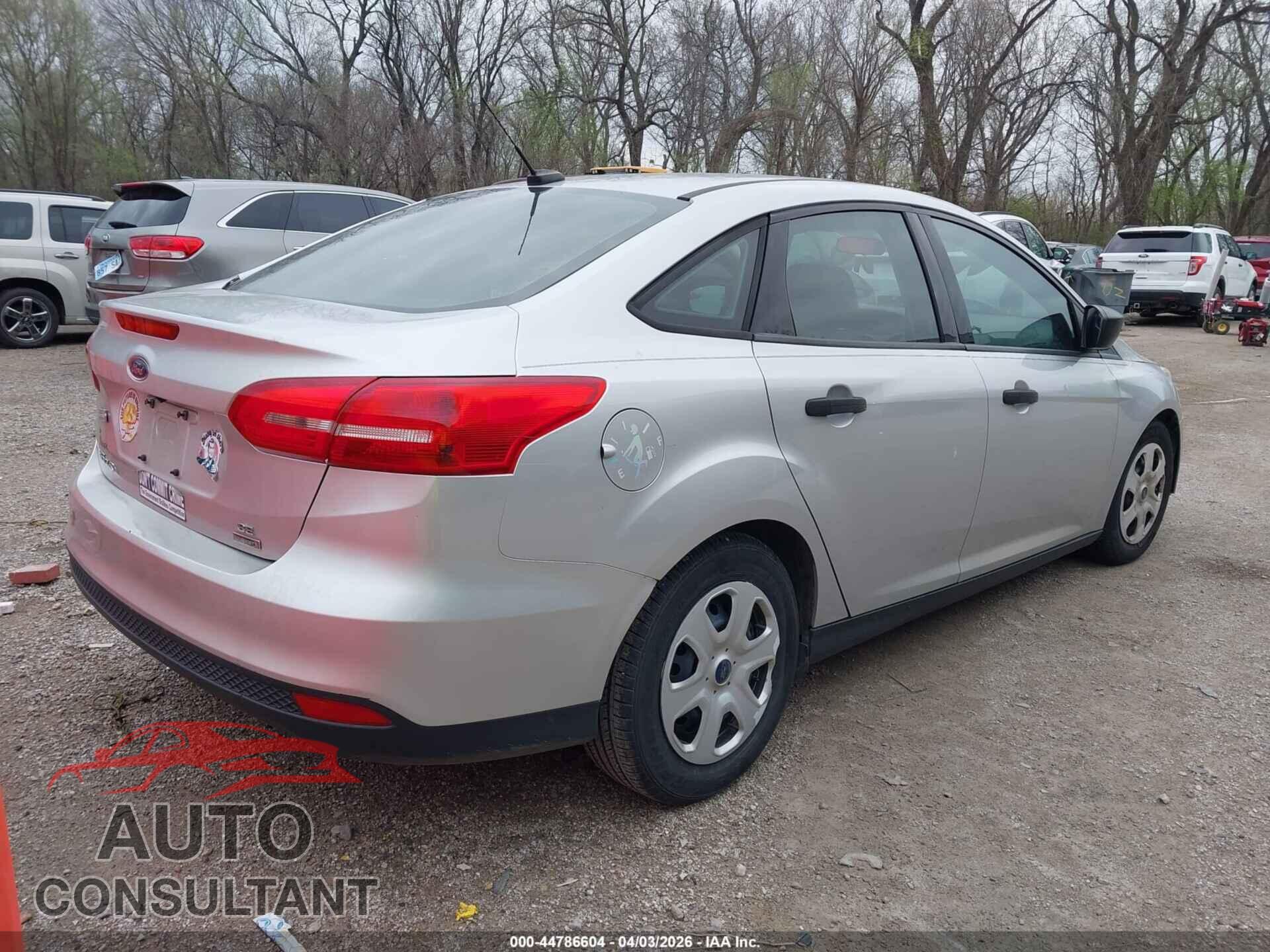 FORD FOCUS 2016 - 1FADP3E22GL336899