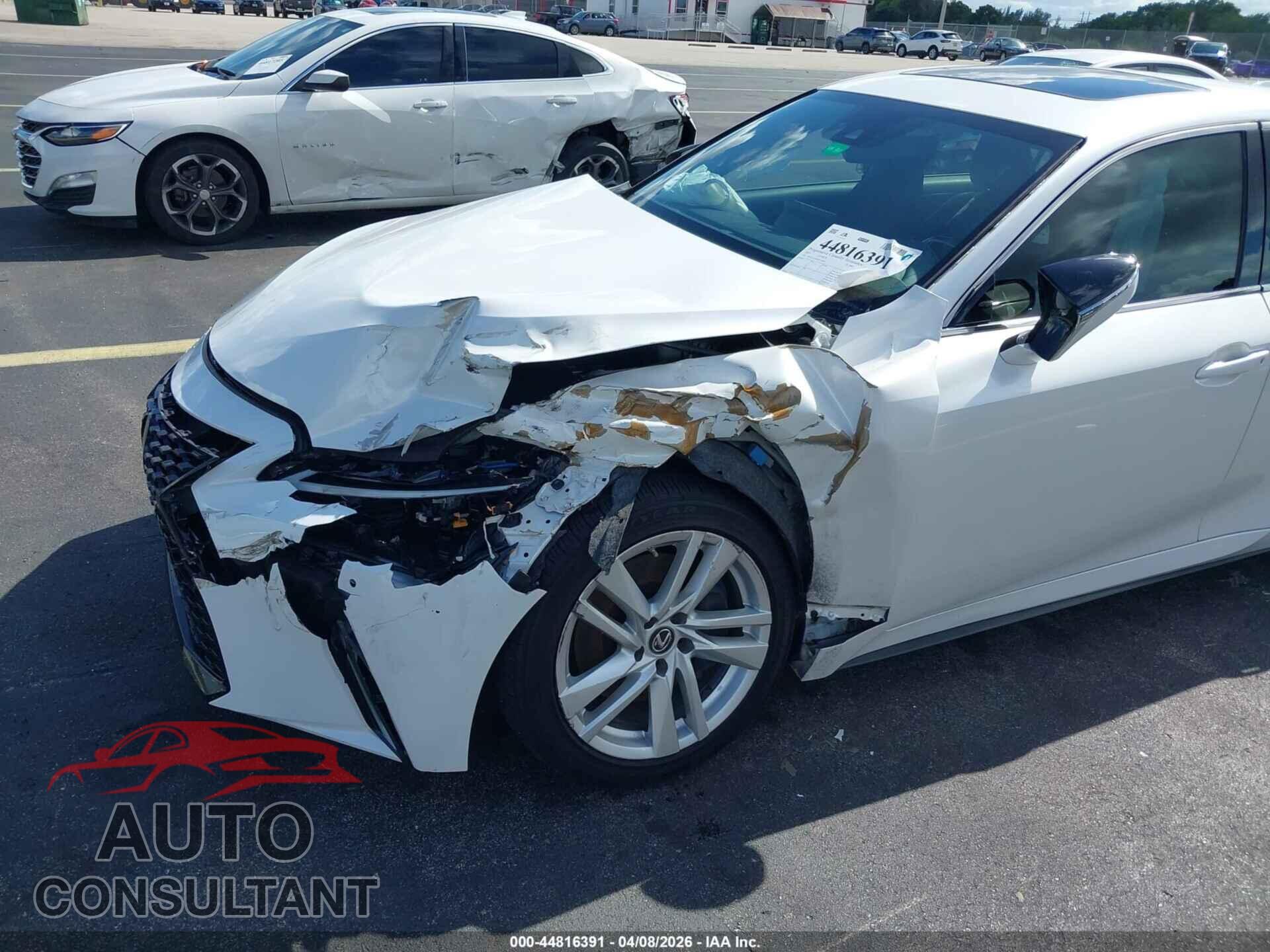 LEXUS IS 300 2021 - JTHCA1D26M5115804