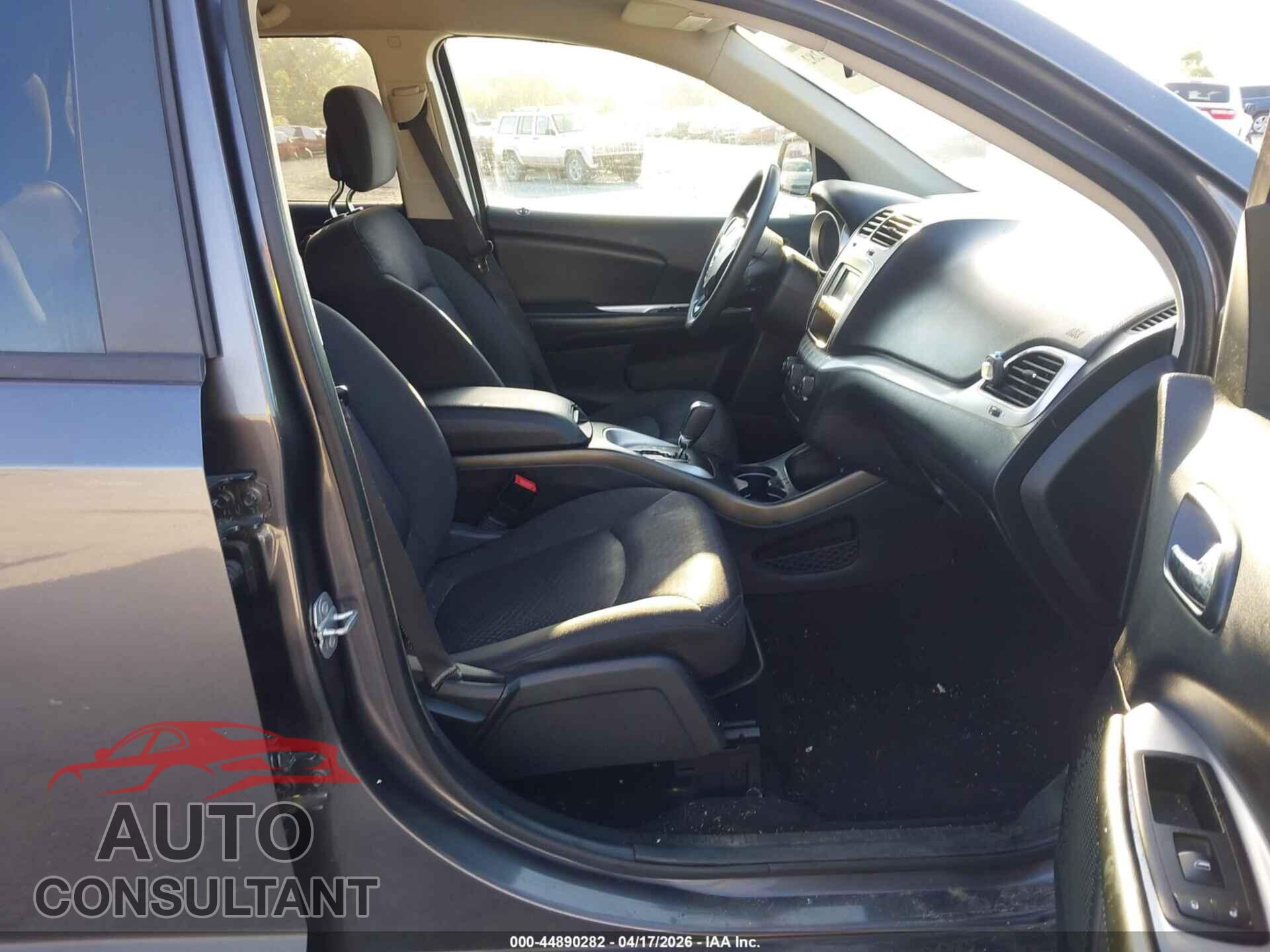 DODGE JOURNEY 2018 - 3C4PDCAB4JT302609