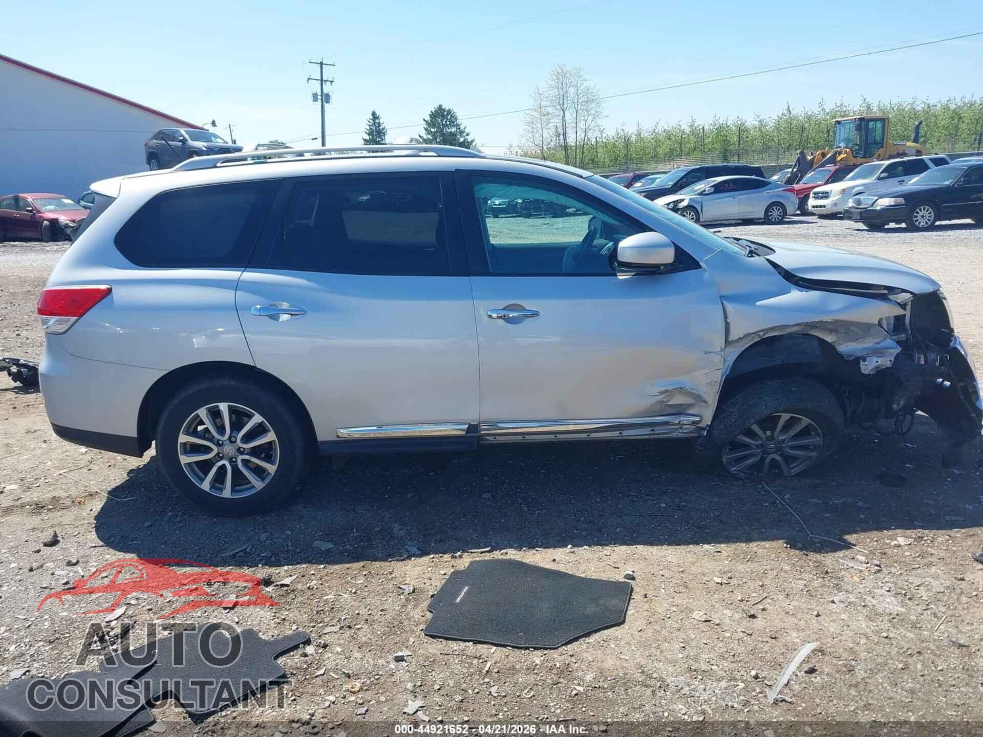 NISSAN PATHFINDER 2013 - 5N1AR2MM0DC609043