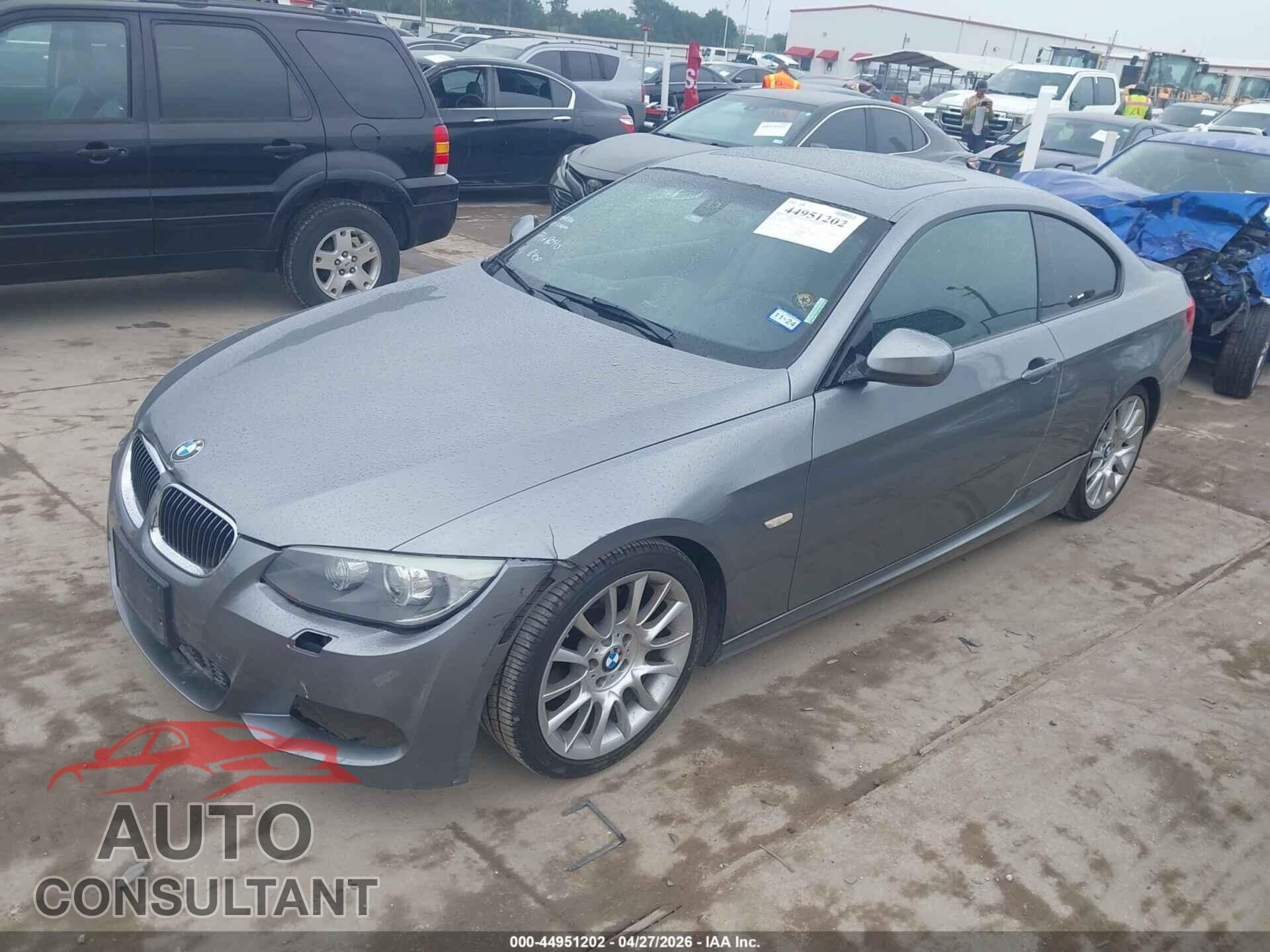 BMW 328I 2012 - WBAKE5C58CE755643