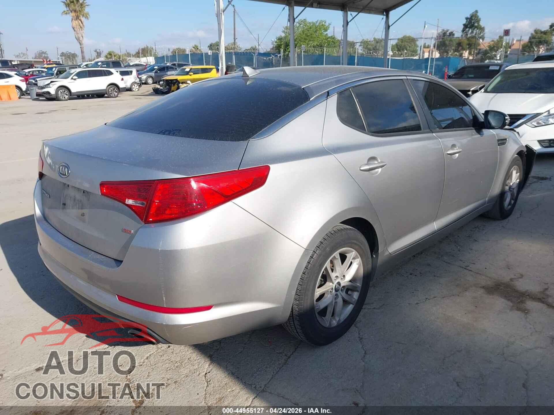 KIA OPTIMA 2011 - KNAGM4A73B5165436
