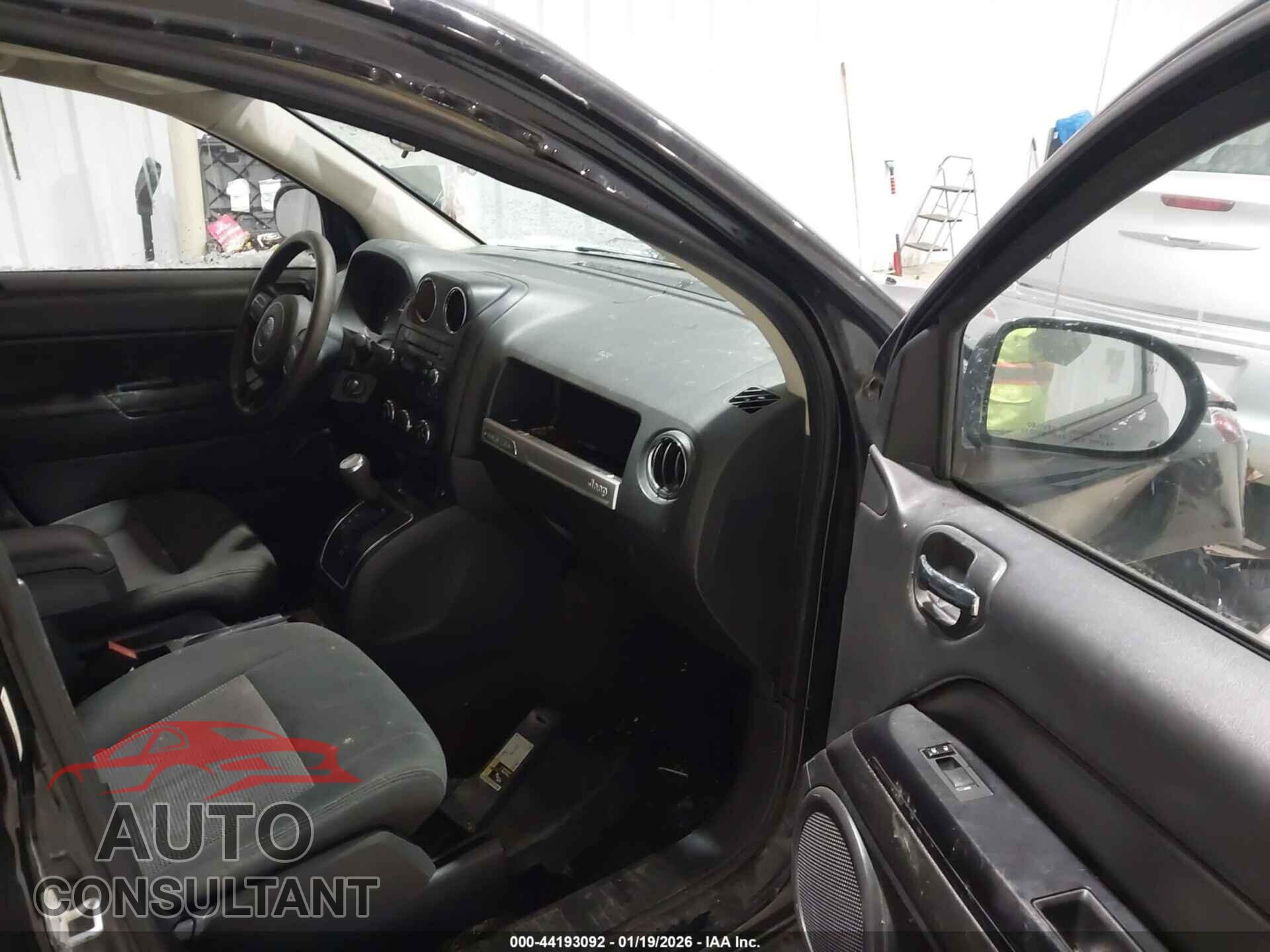 JEEP COMPASS 2015 - 1C4NJDBB2FD317014