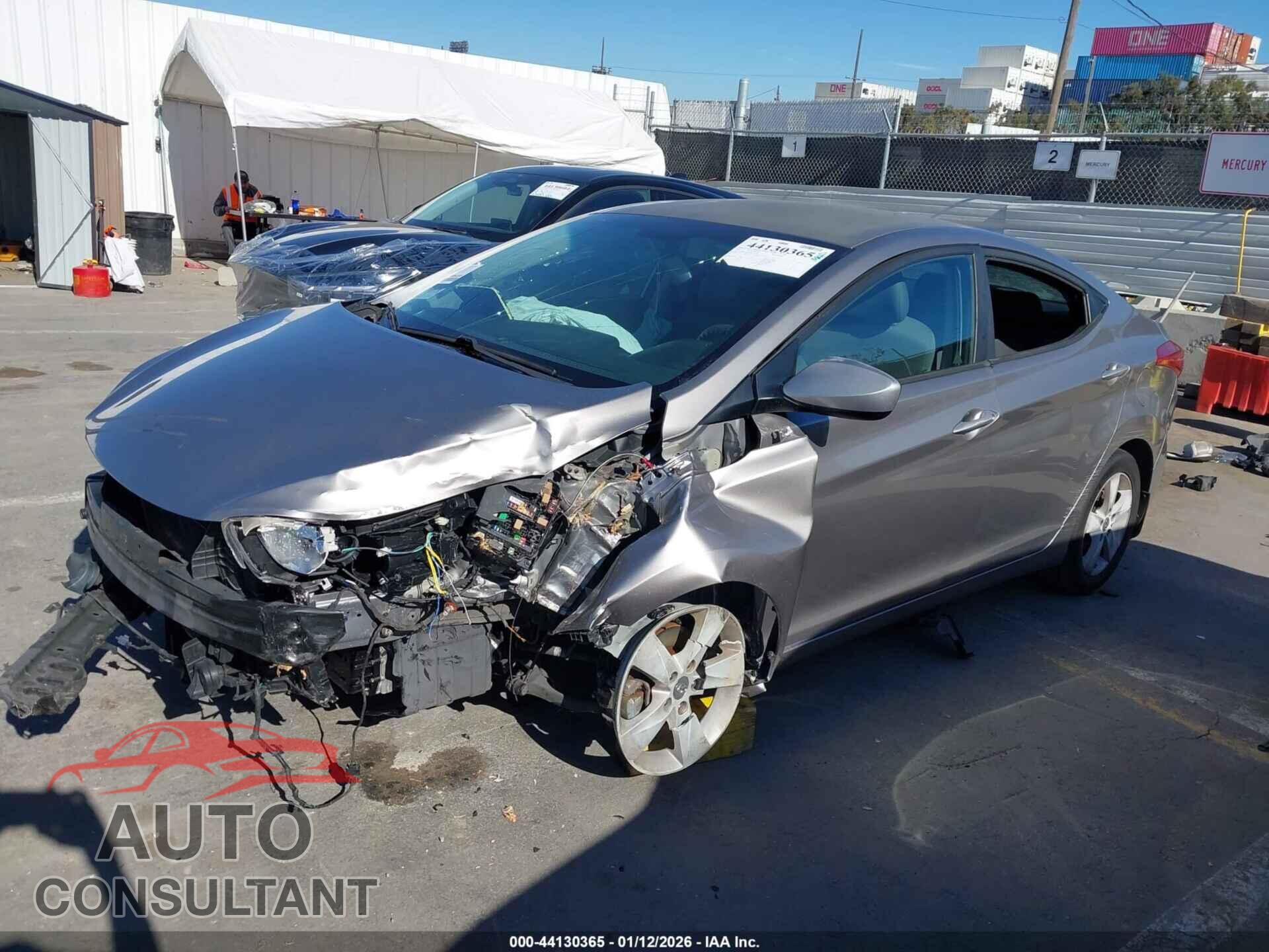 HYUNDAI ELANTRA 2013 - KMHDH4AE5DU974935