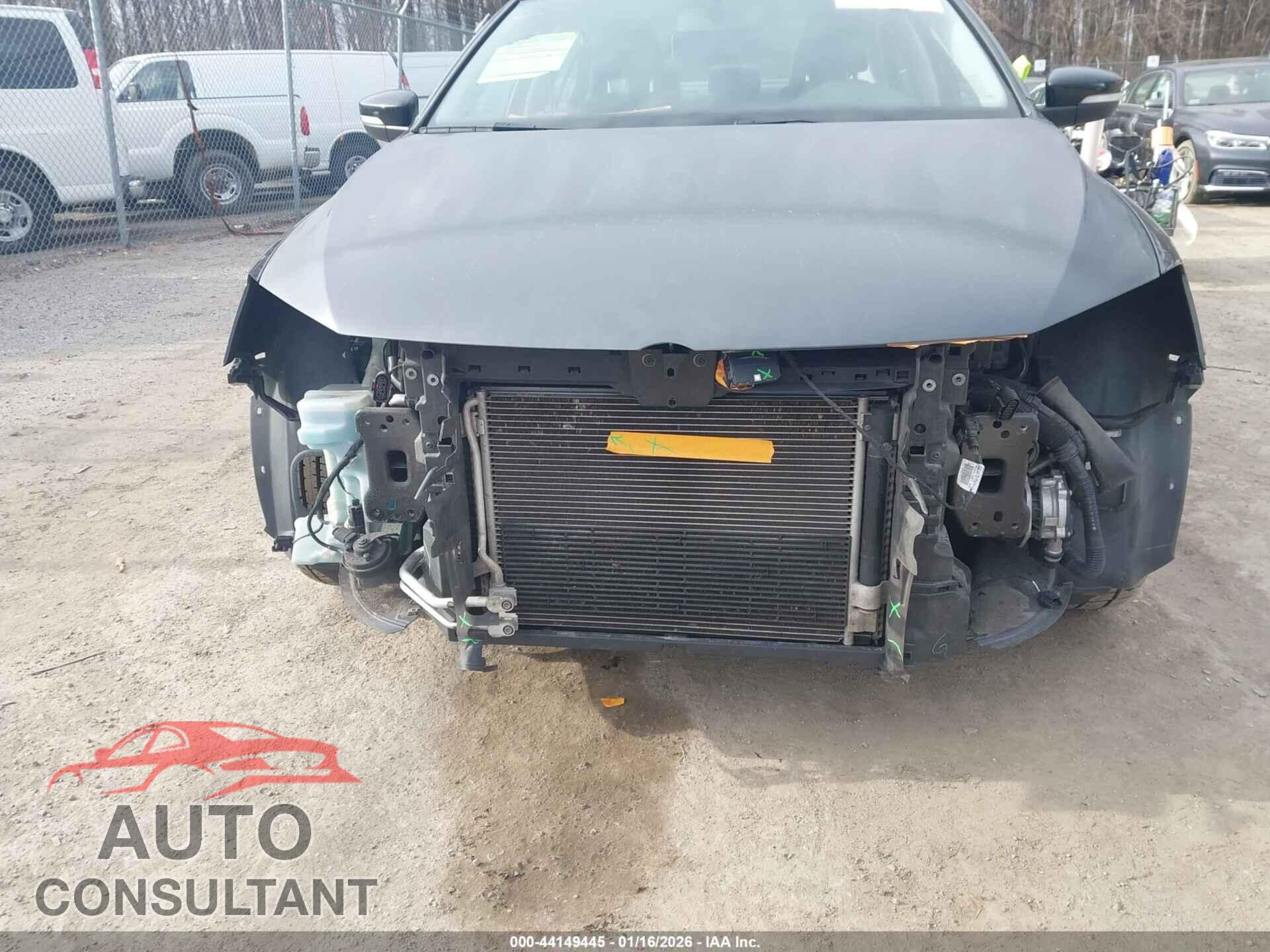 VOLKSWAGEN JETTA 2017 - 3VWL17AJ8HM218817