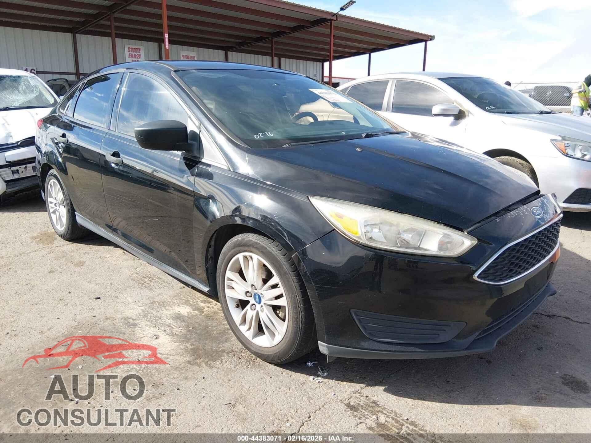 FORD FOCUS 2017 - 1FADP3E26HL308220