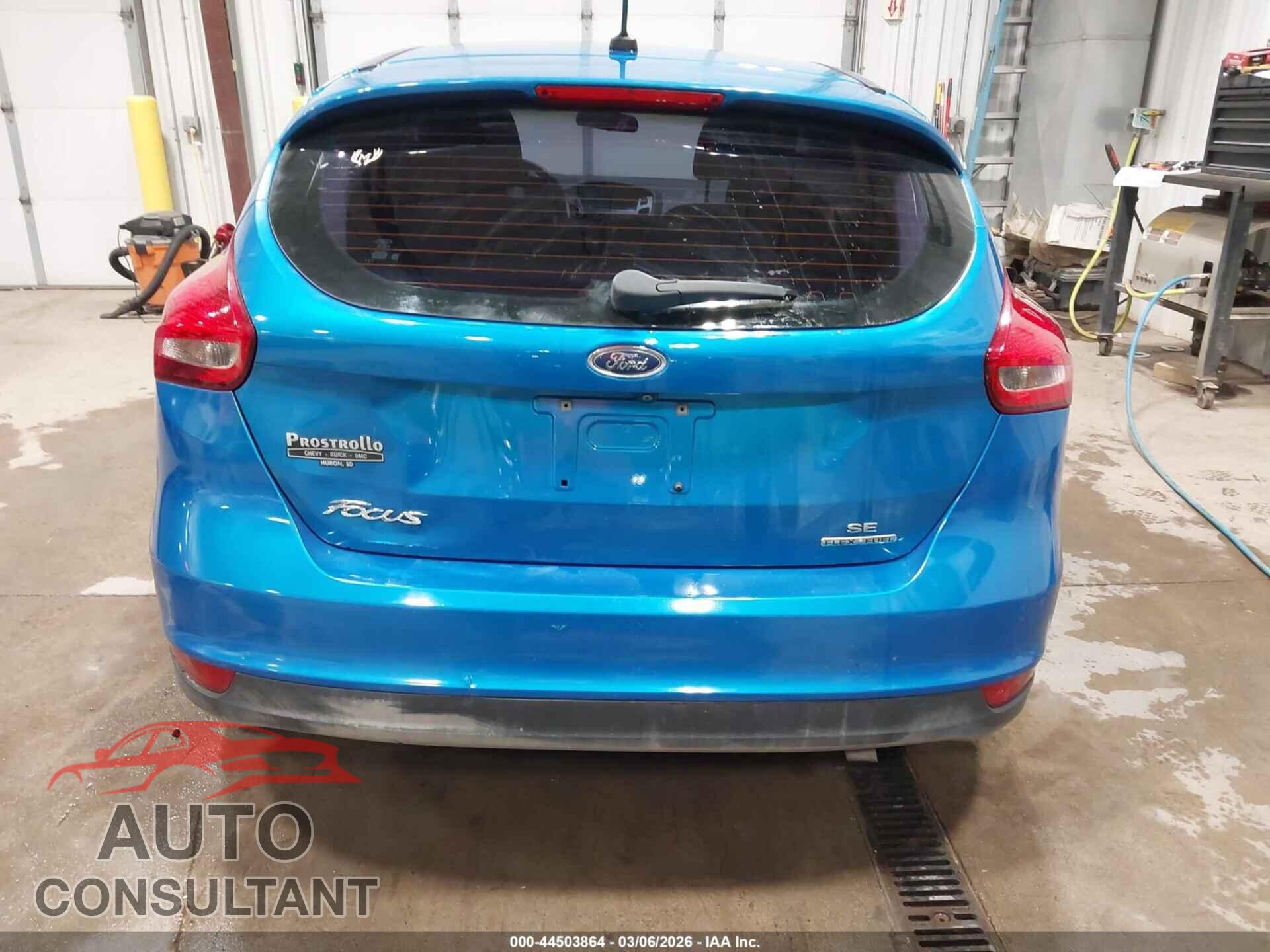 FORD FOCUS 2016 - 1FADP3K22GL253283