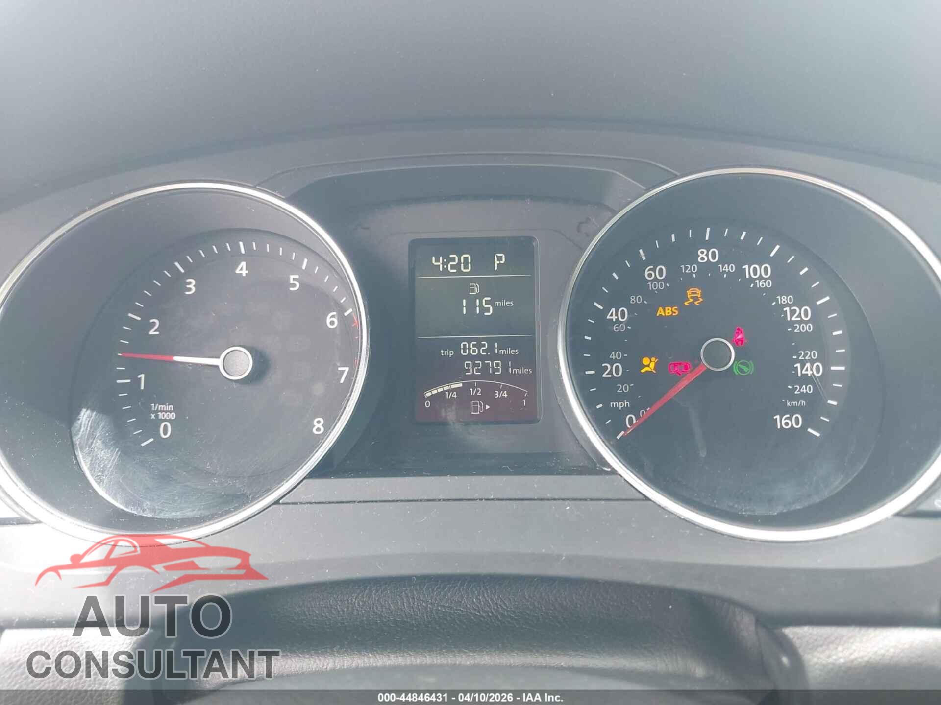 VOLKSWAGEN JETTA 2017 - 3VW2B7AJXHM376293